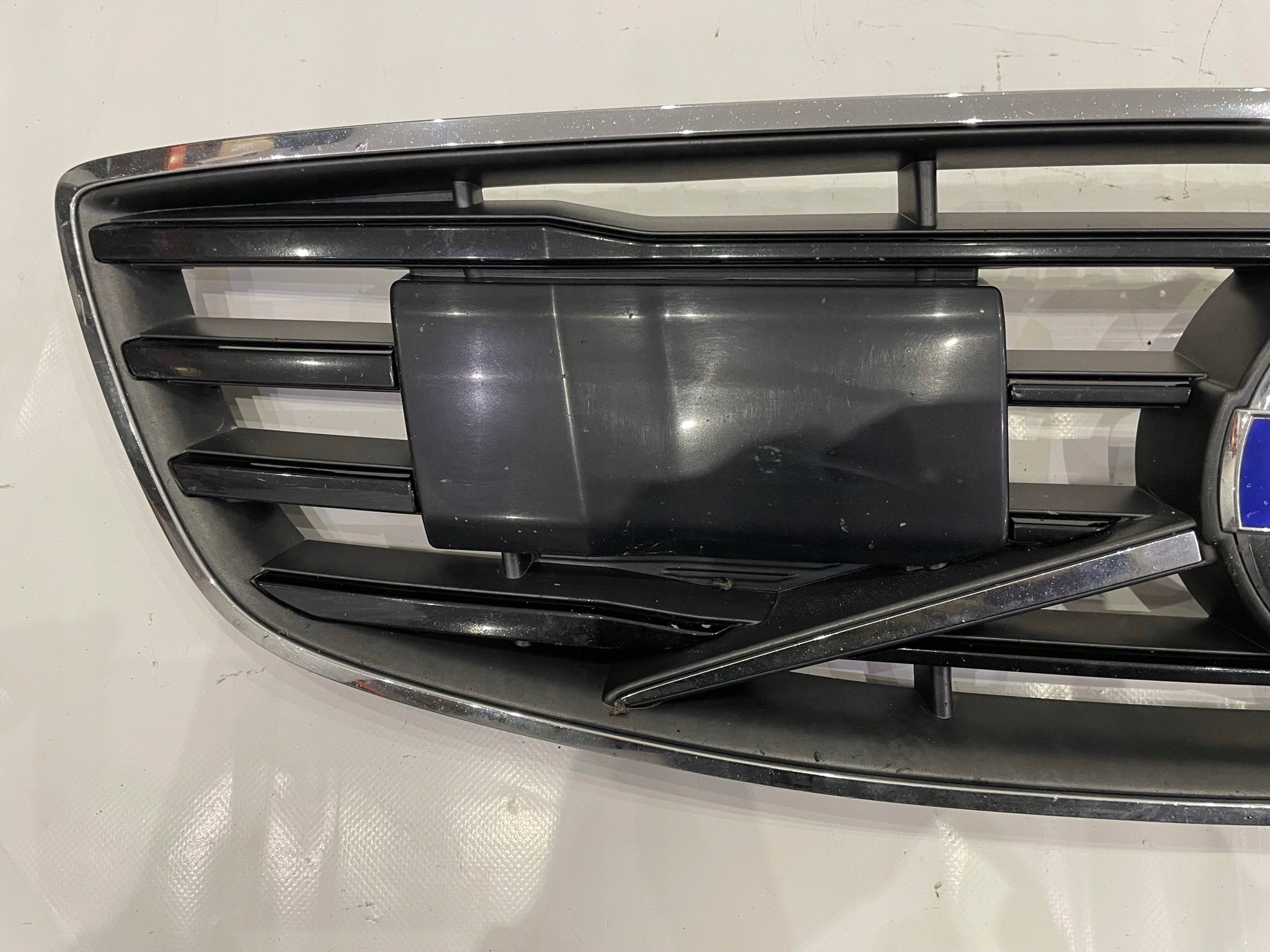 Kühlergrill Volvo S80 XC70 V70 FRONTGRILL 31383600 Kühlergitter