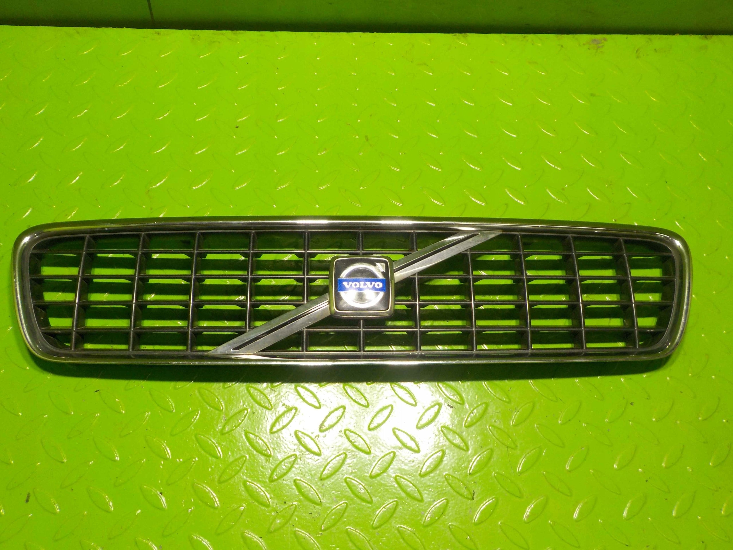  Calandre Volvo S40 FRONT GRILL calandre  product image