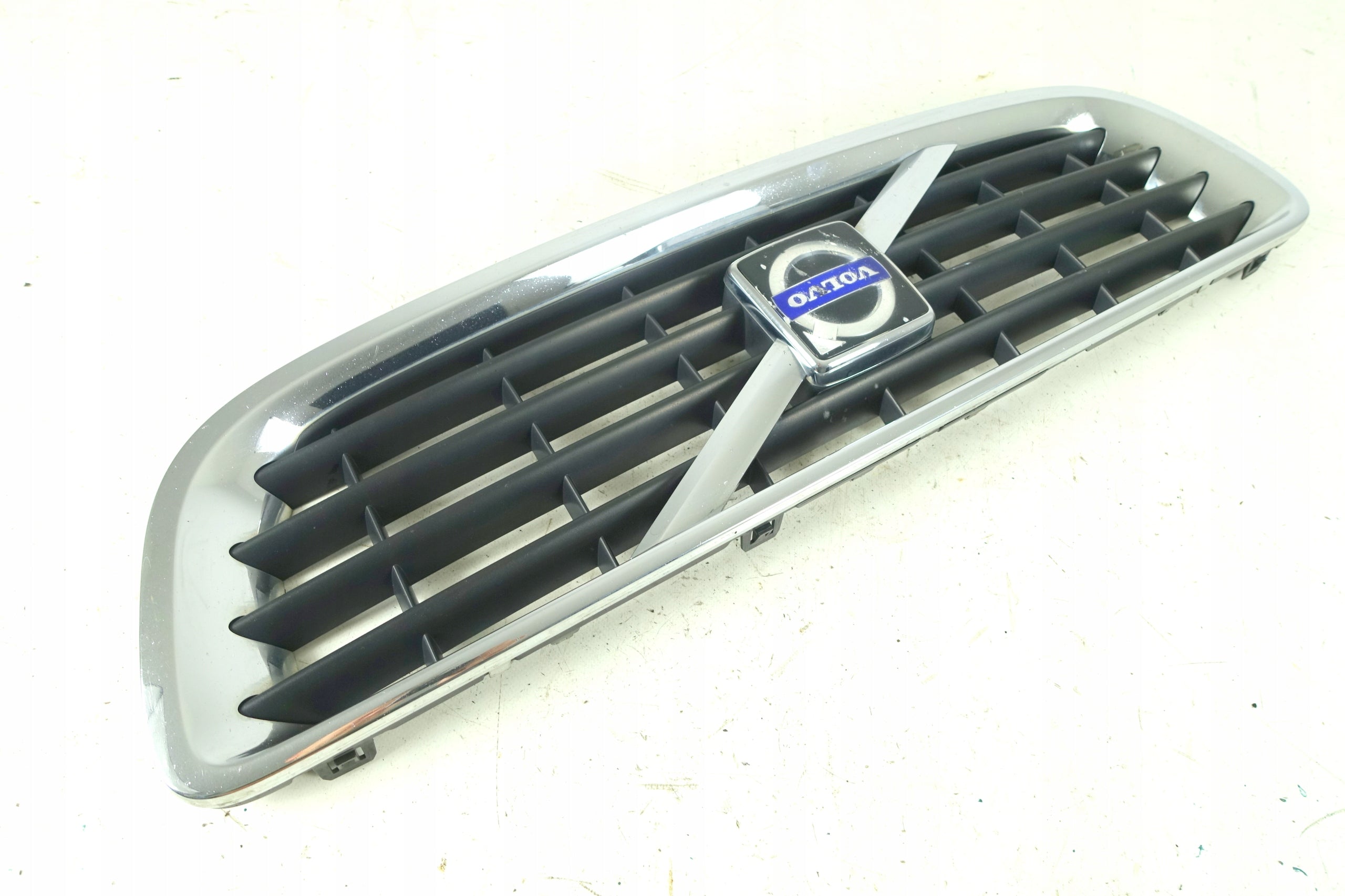 Kühlergrill Volvo 30 S40 V50 FRONTGRILL 30744915 Kühlergitter