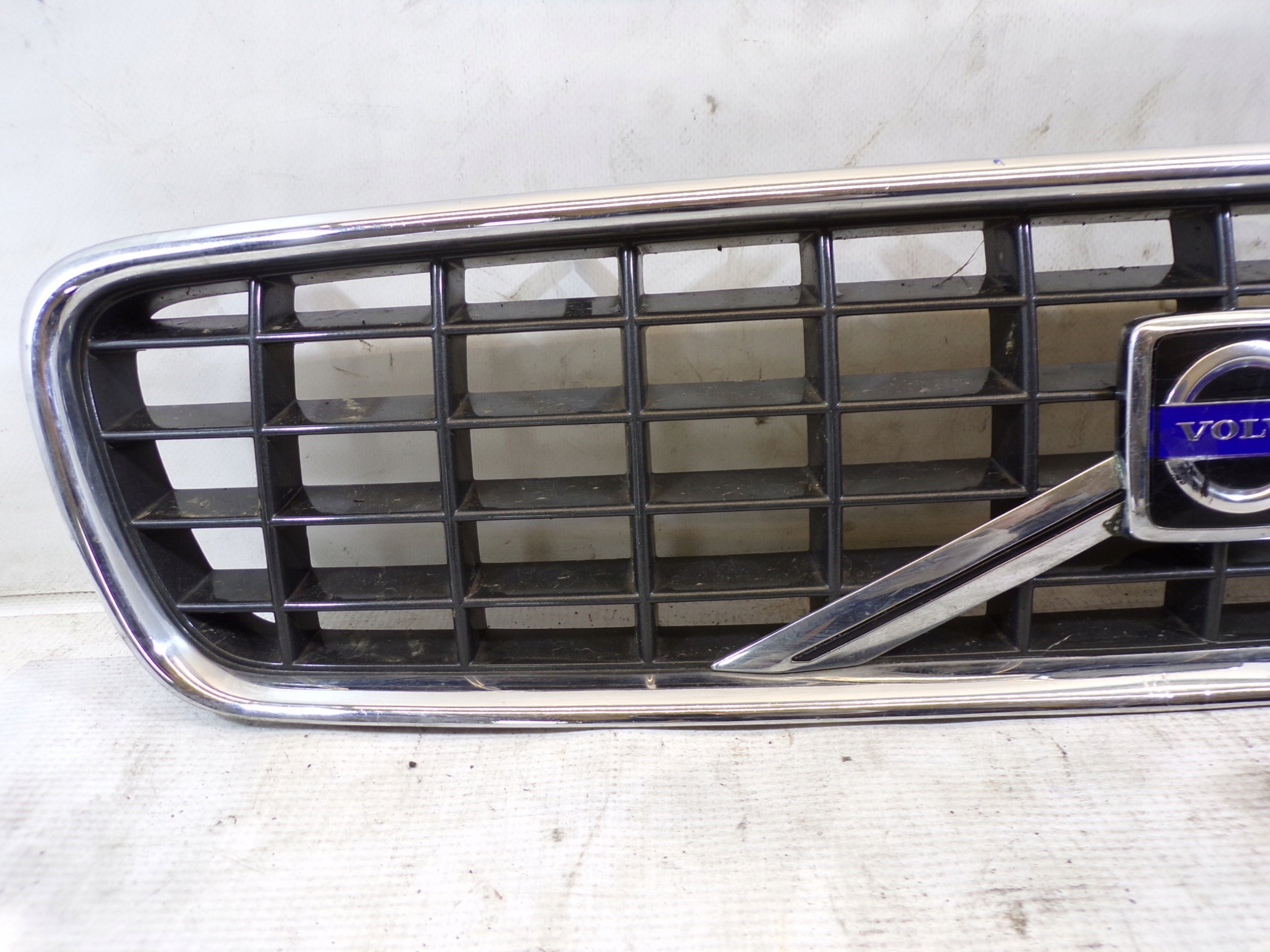 Kühlergrill Volvo S40 V50 FRONTGRILL Kühlergitter