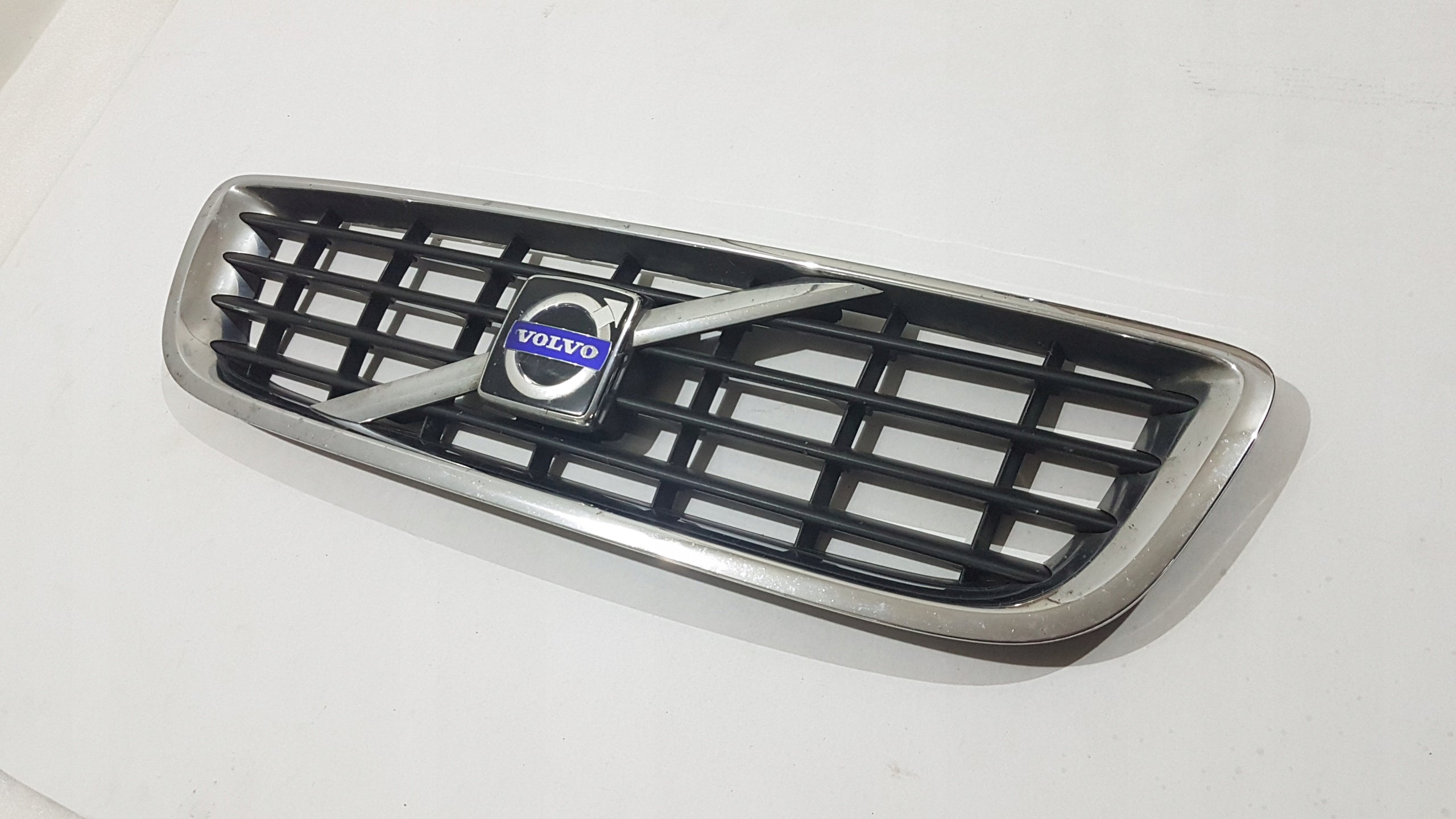  Kühlergrill Volvo S40 V50 30 FRONTGRILL 50071230 Kühlergitter product image