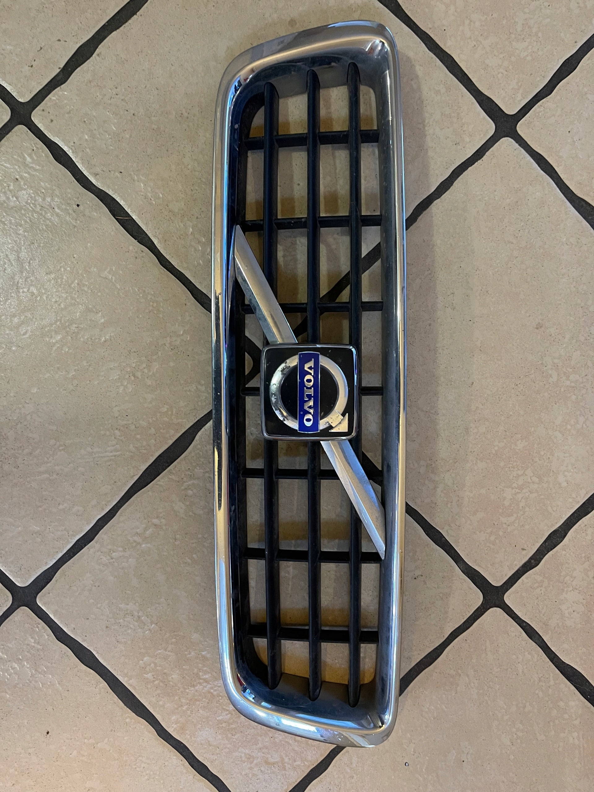 Kühlergrill Volvo S60 FRONTGRILL Kühlergitter