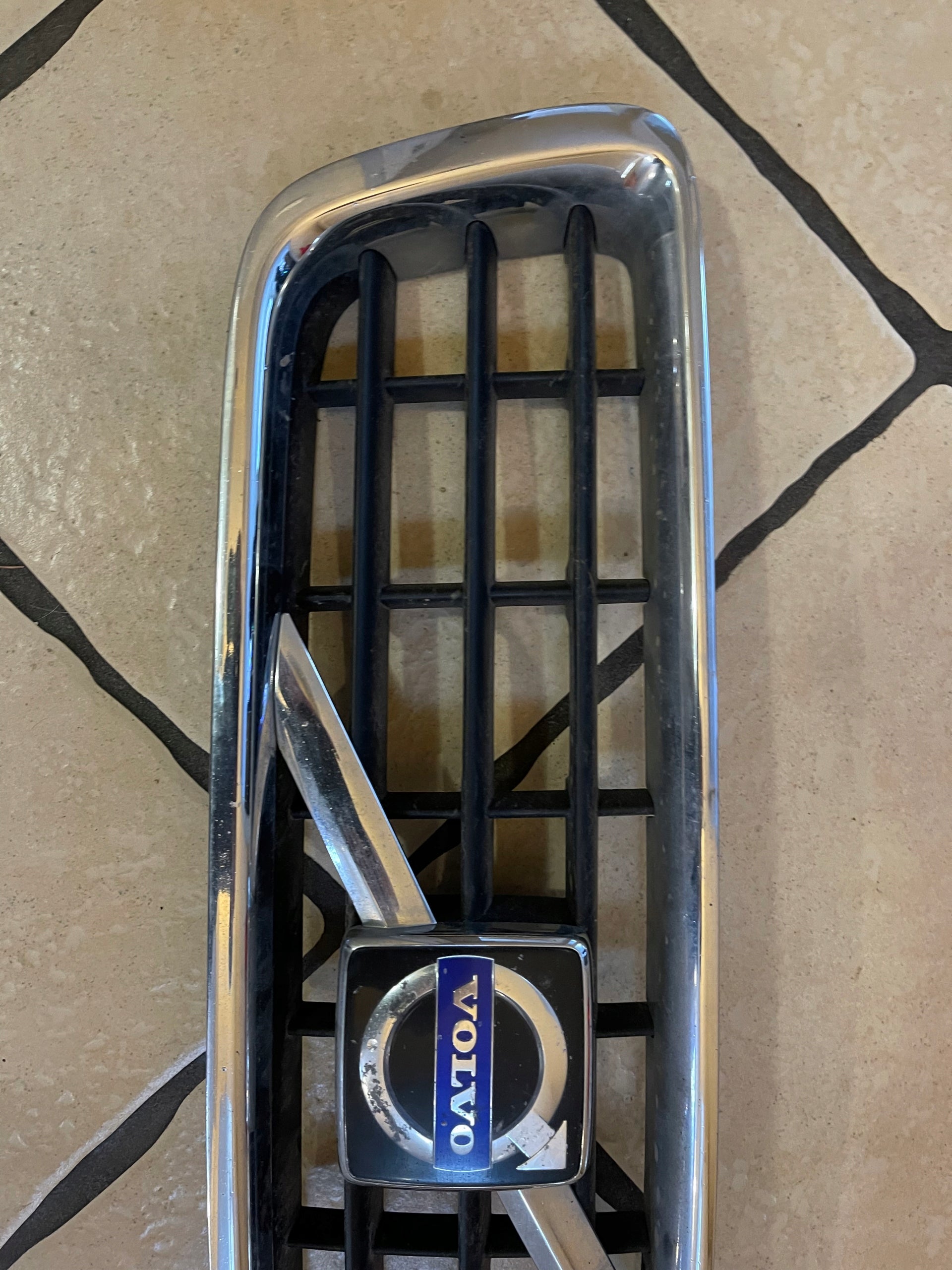 Kühlergrill Volvo S60 FRONTGRILL Kühlergitter