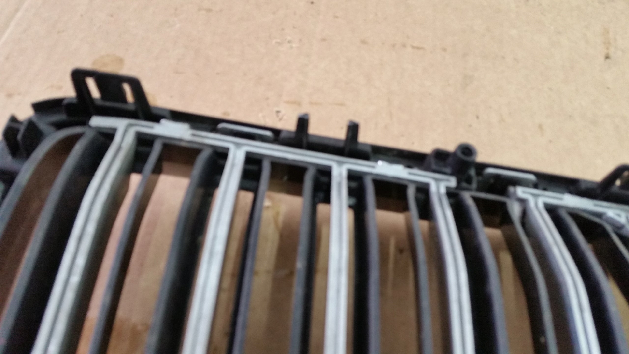 Kühlergrill Volvo V60 II 2 III V60 S60 III FRONTGRILL 31479290 Kühlergitter