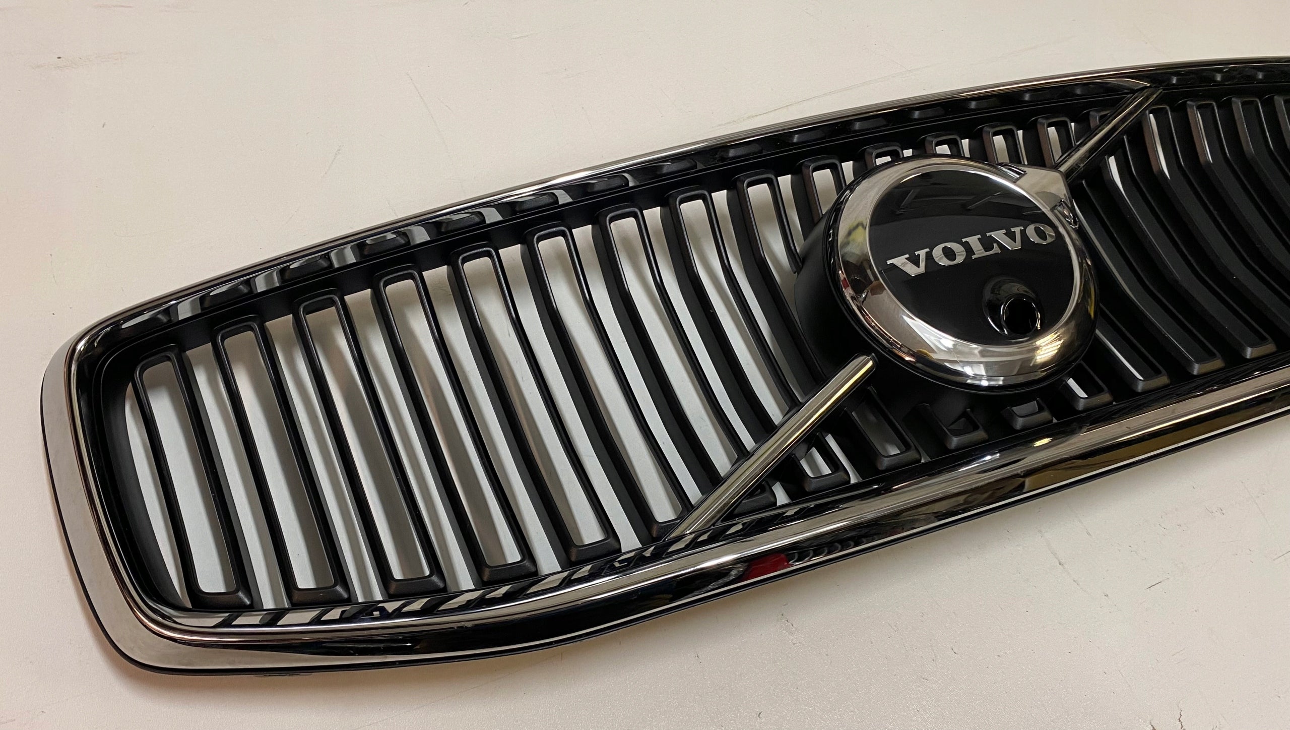 Kühlergrill Volvo V60 S60 II 2 FRONTGRILL 32291444 Kühlergitter