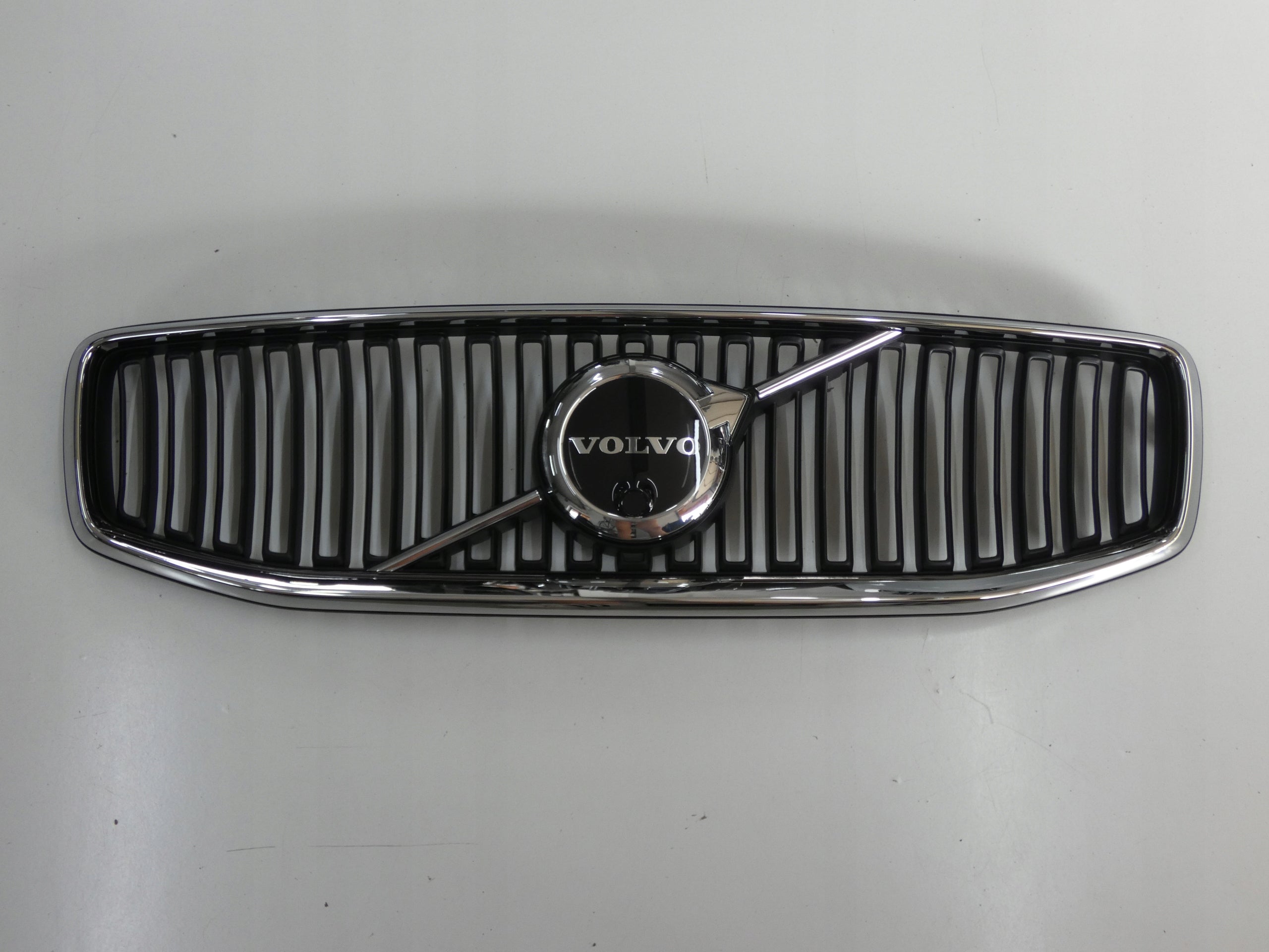  Kühlergrill Volvo V60 II S60 II 2 FRONTGRILL 32291444 Kühlergitter product image