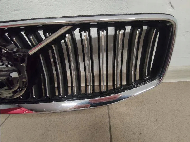 Kühlergrill Volvo III V60 V60 II S60 III FRONTGRILL 83147929 Kühlergitter