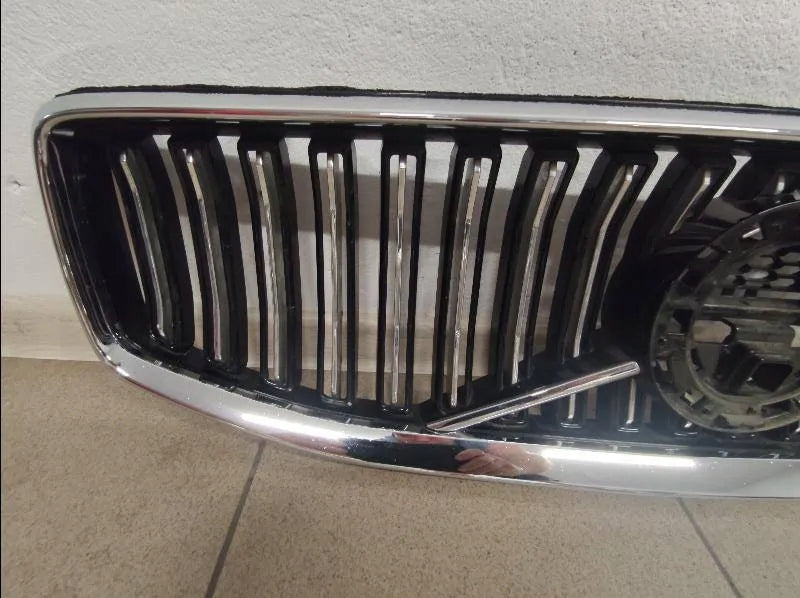 Kühlergrill Volvo III V60 V60 II S60 III FRONTGRILL 83147929 Kühlergitter