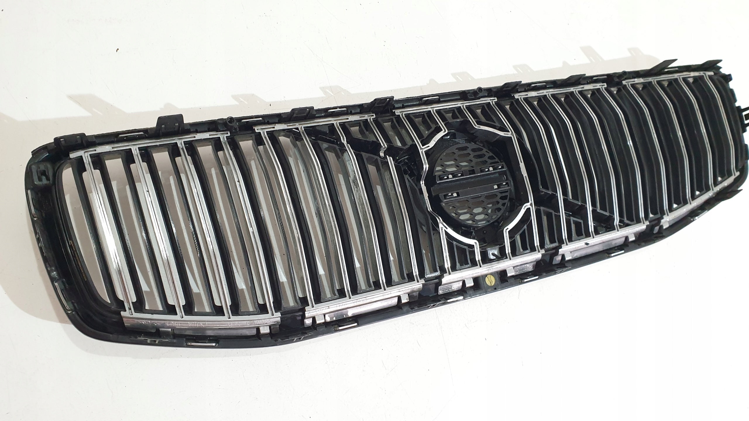 Kühlergrill Volvo S60 3 V60 II II S60 FRONTGRILL 60321322 Kühlergitter