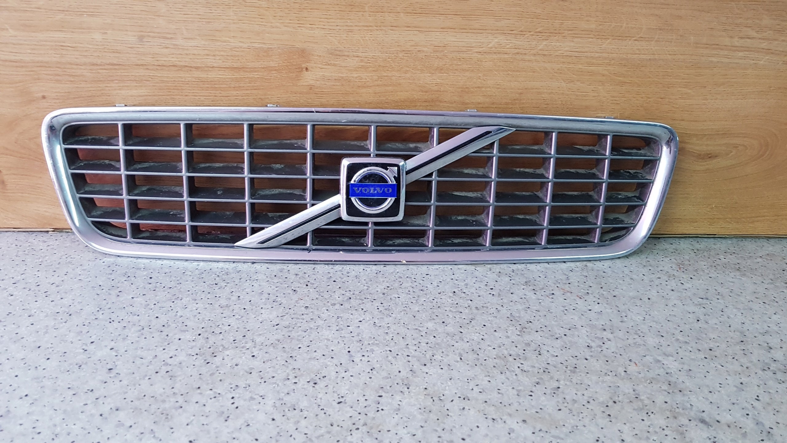 Kühlergrill Volvo S80 FRONTGRILL 86599478 Kühlergitter