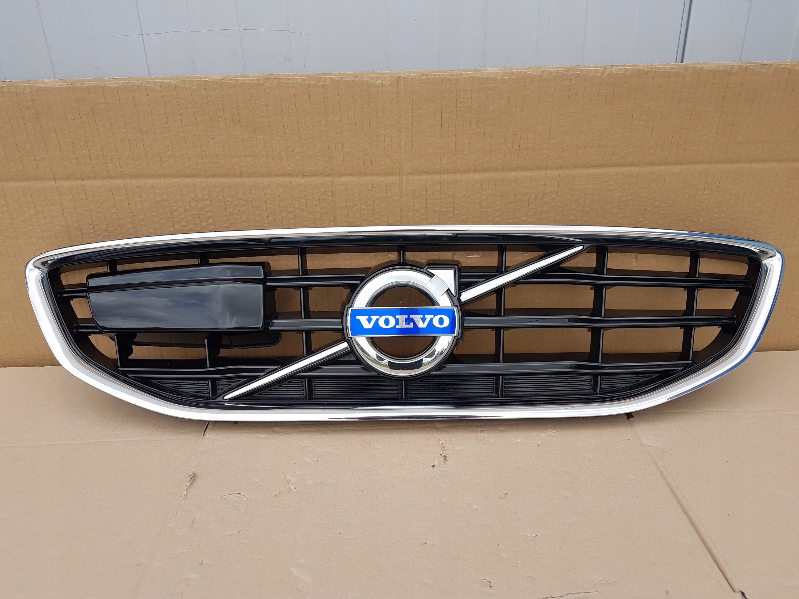 Kühlergrill Volvo V40 FRONTGRILL Kühlergitter