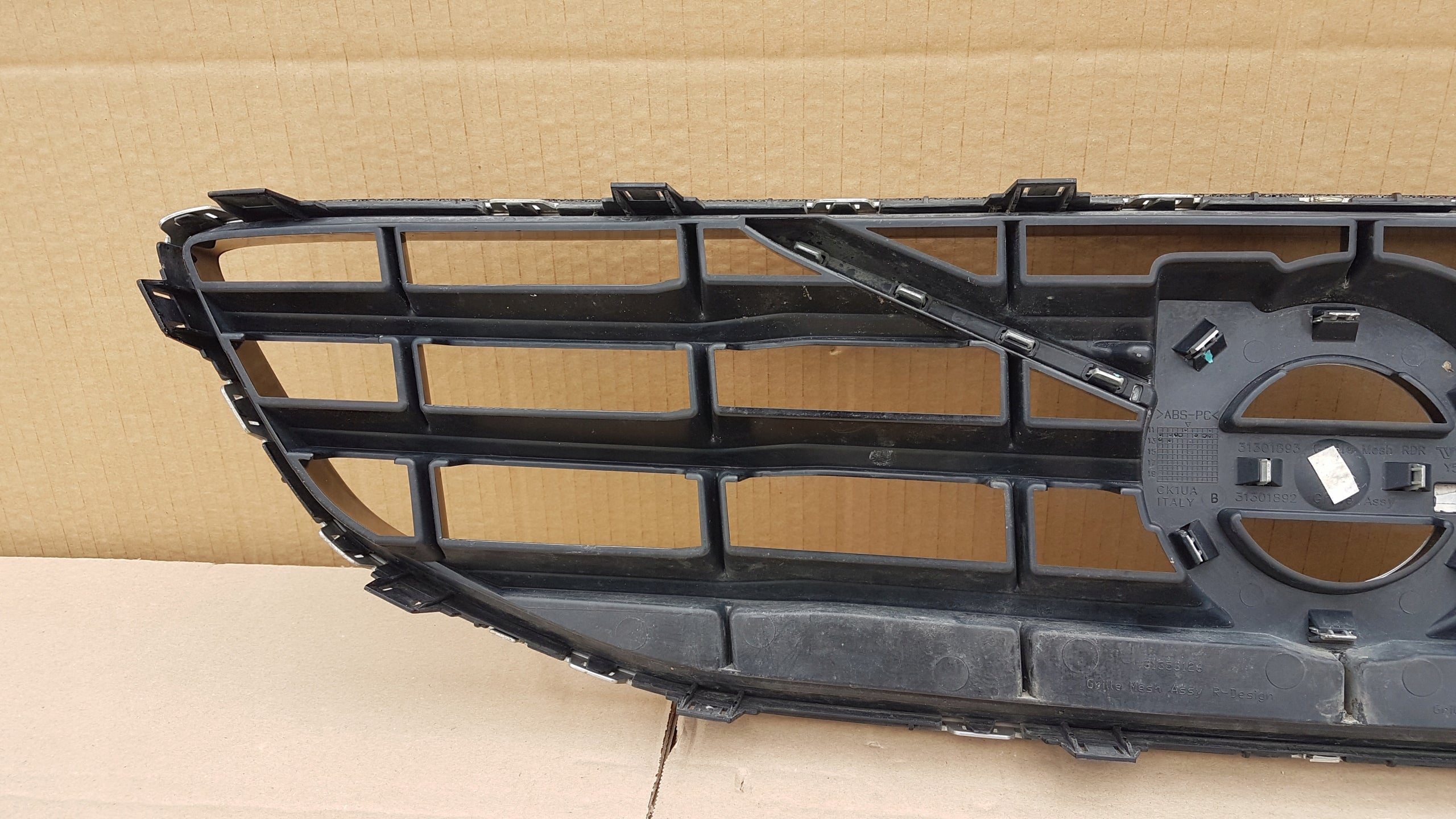 Kühlergrill Volvo V40 FRONTGRILL Kühlergitter