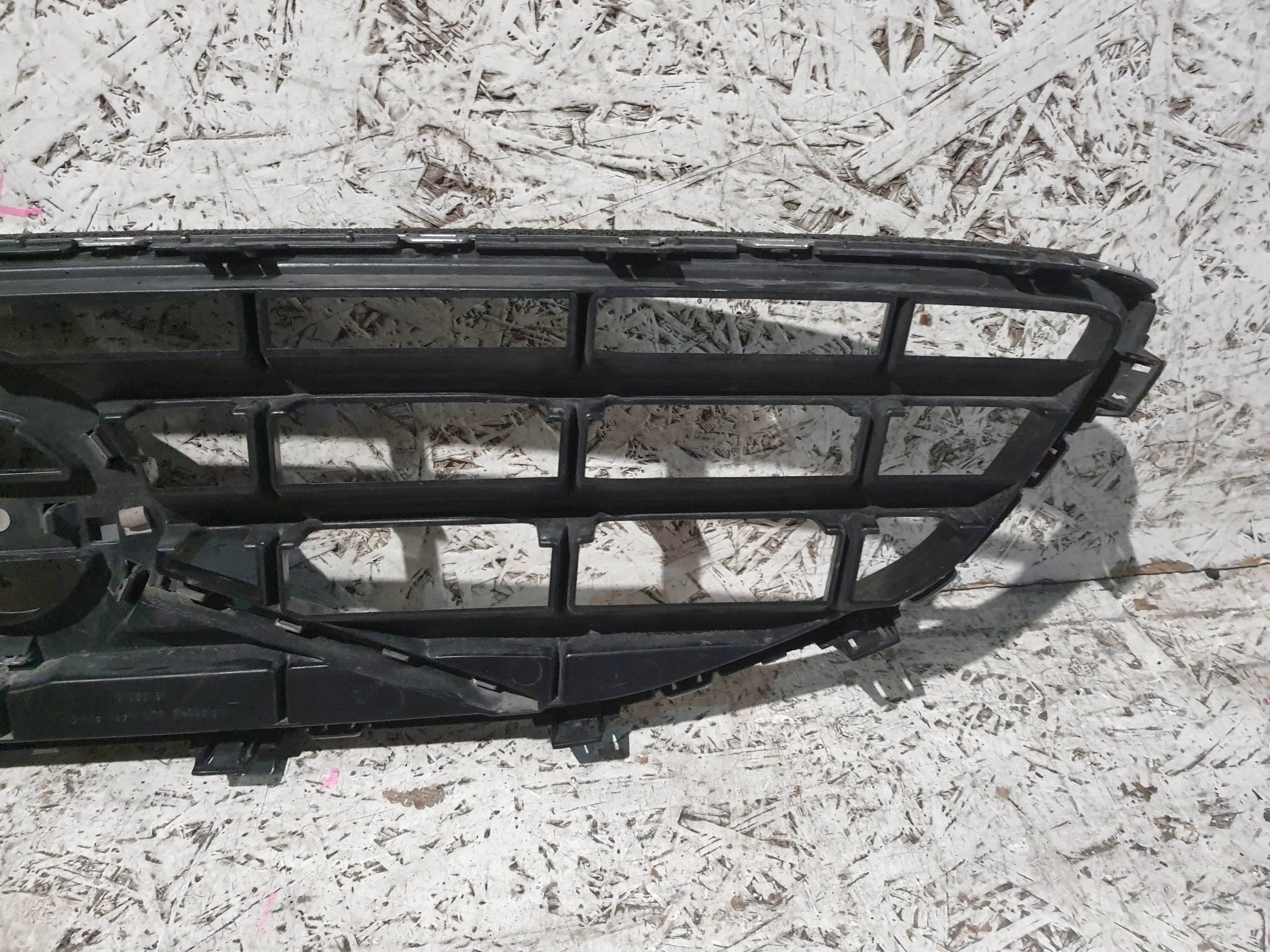 Kühlergrill Volvo V40 FRONTGRILL 40312837 Kühlergitter