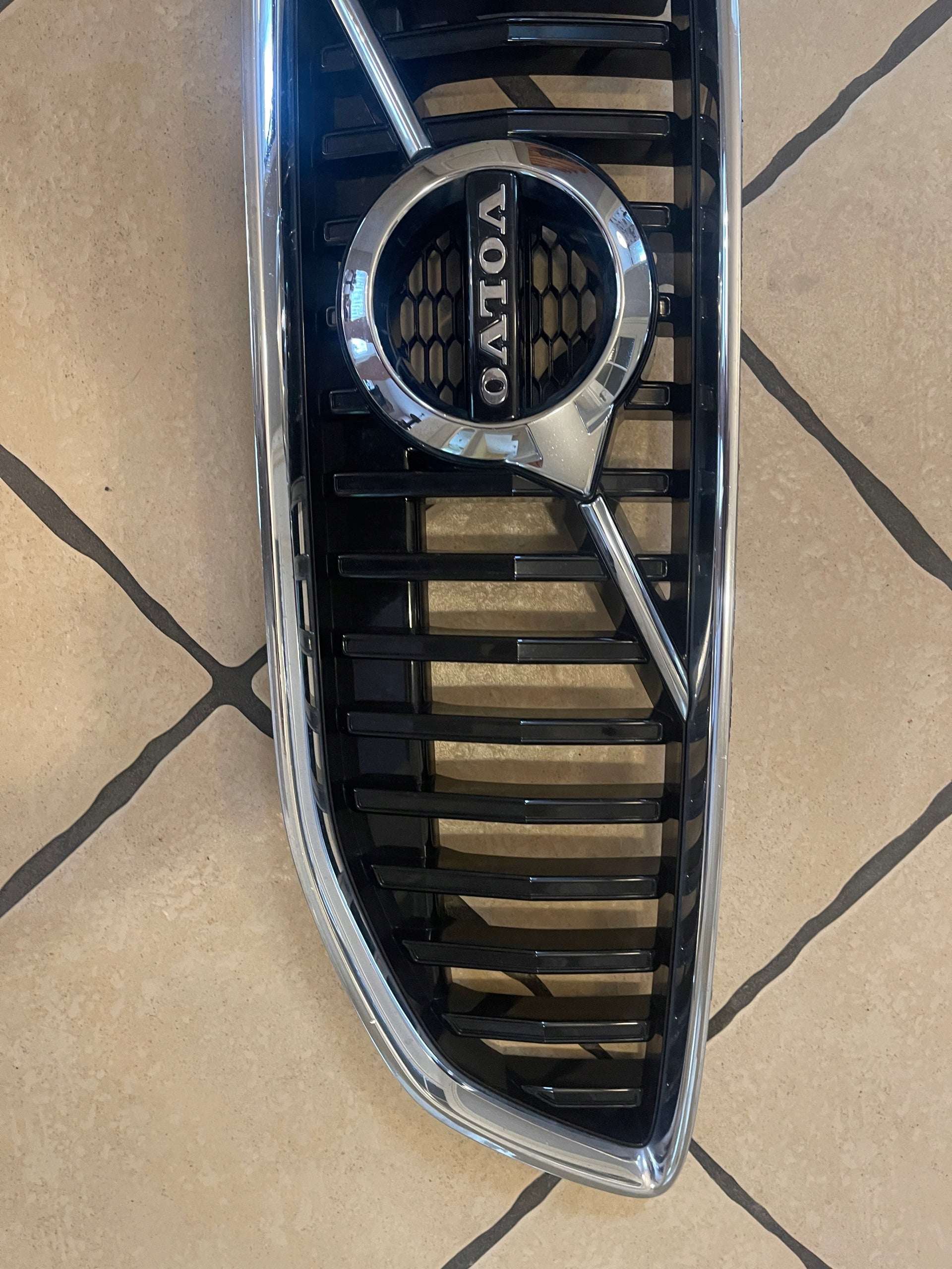 Kühlergrill Volvo V40 FRONTGRILL Kühlergitter