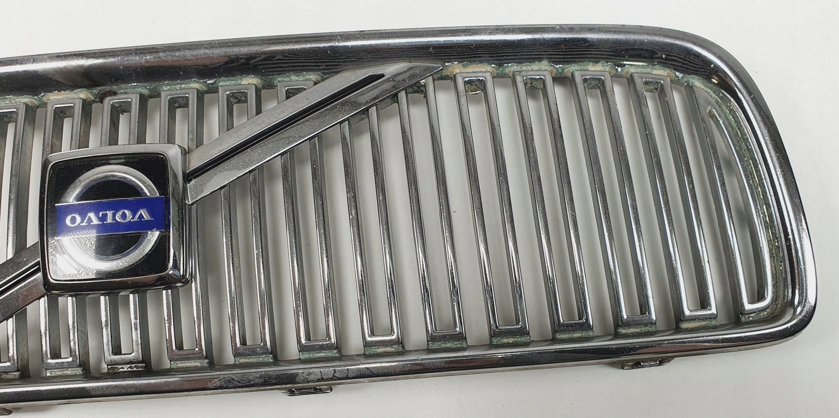 Kühlergrill Volvo V70 FRONTGRILL 86933460 Kühlergitter