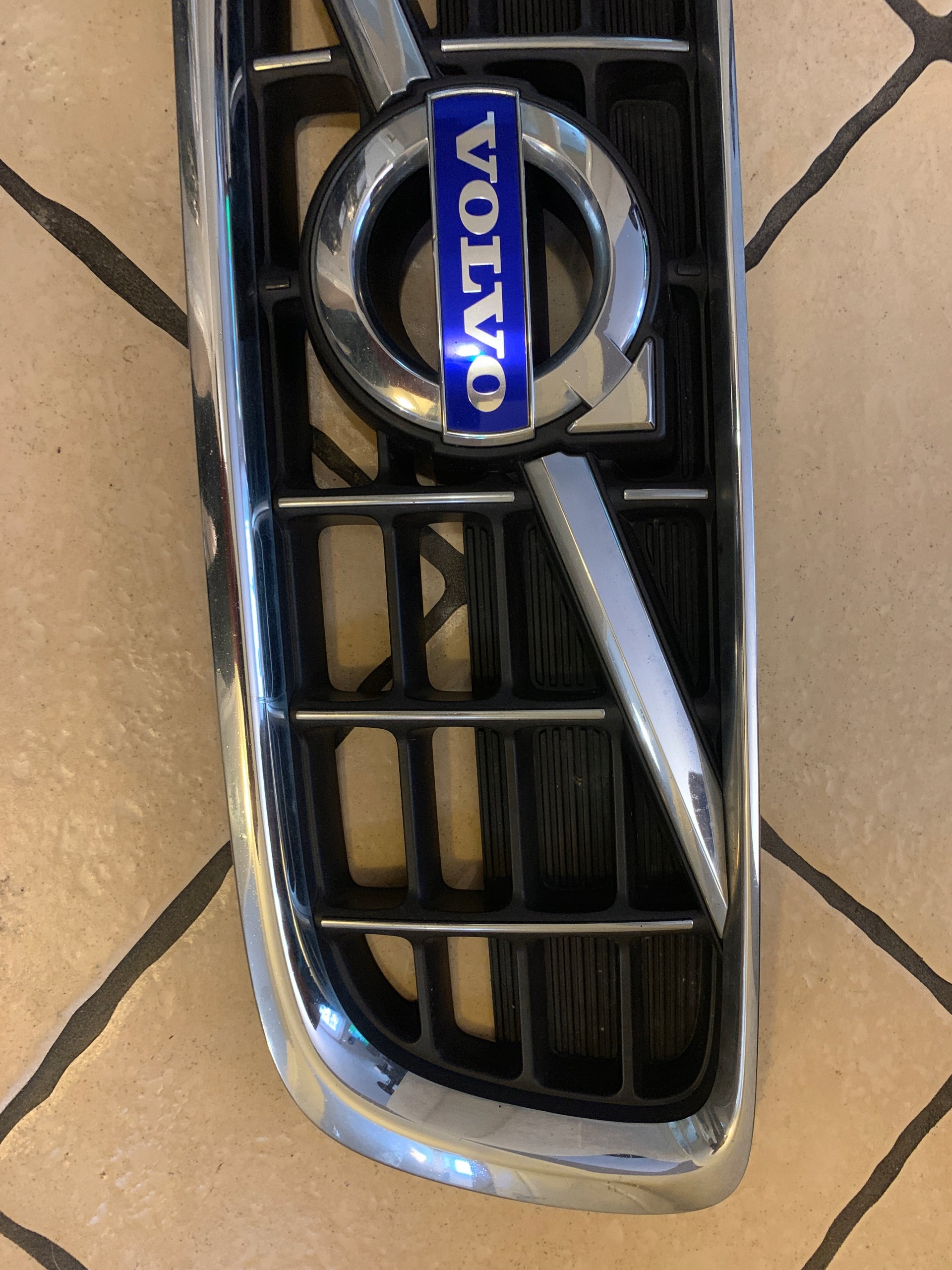 Kühlergrill Volvo V70 FRONTGRILL Kühlergitter