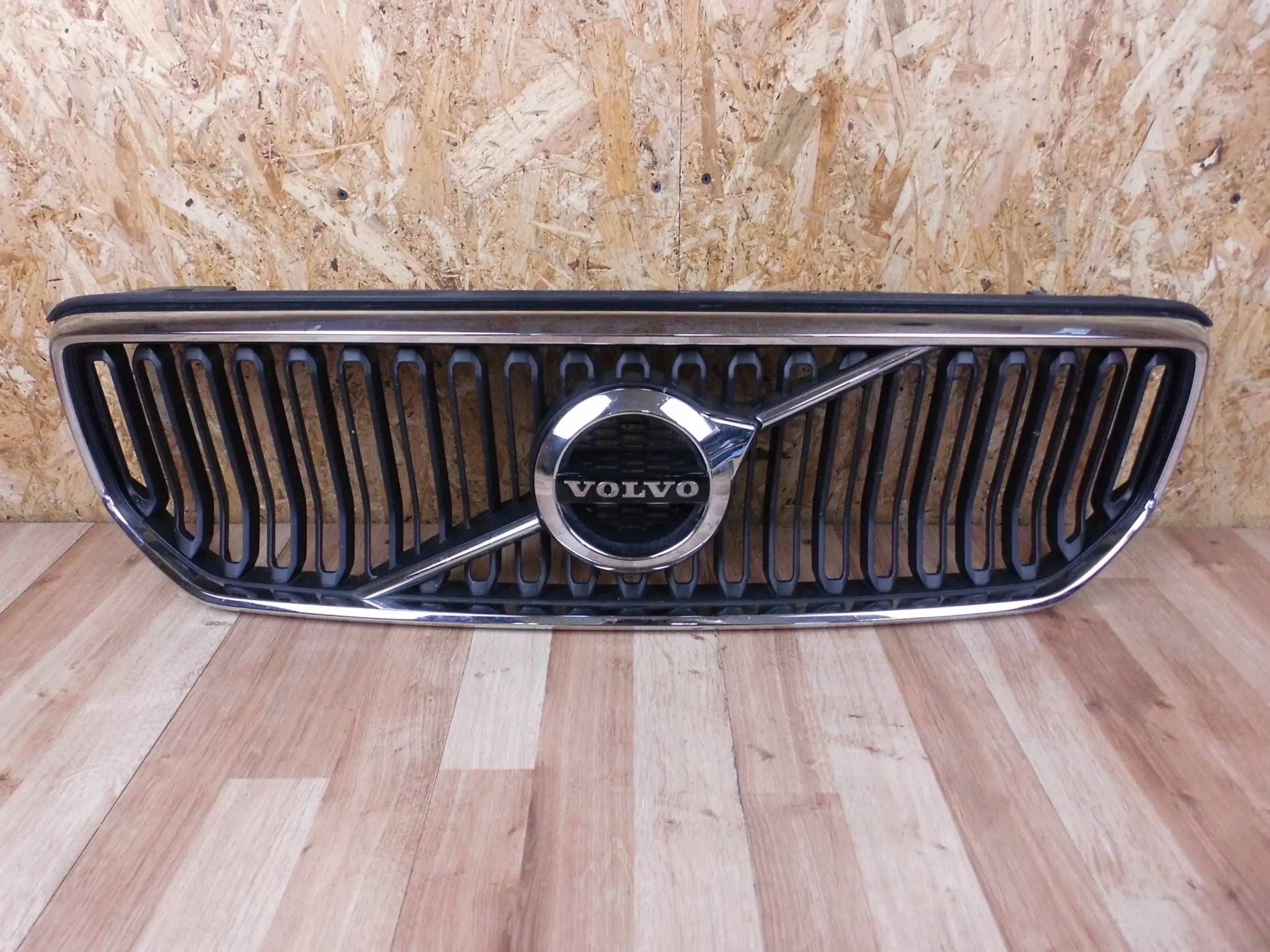 Kühlergrill Volvo XC40 FRONTGRILL 31457345 Kühlergitter