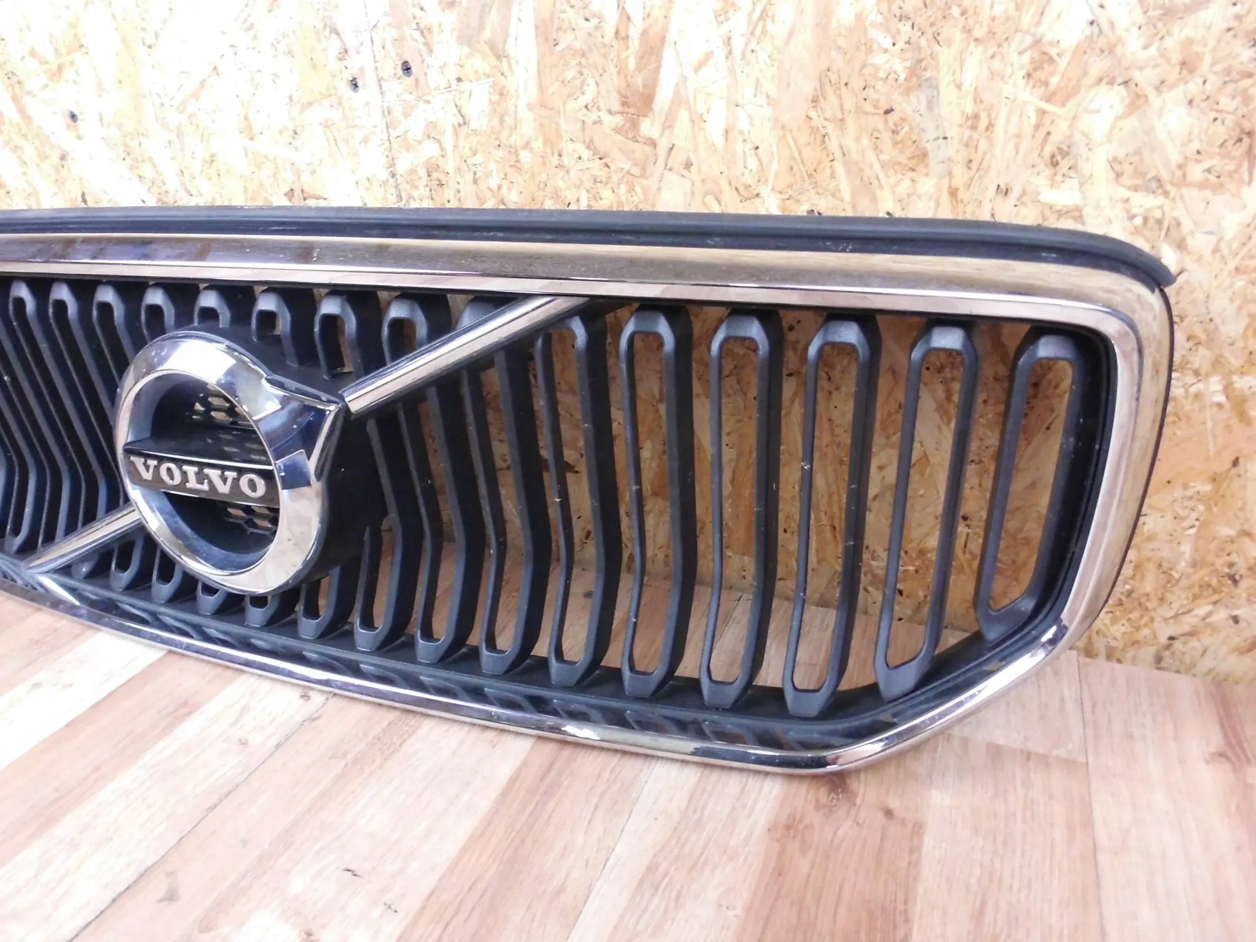 Kühlergrill Volvo XC40 FRONTGRILL 31457345 Kühlergitter