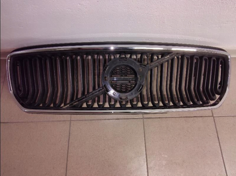 Kühlergrill Volvo XC40 I FRONTGRILL 83145734 Kühlergitter