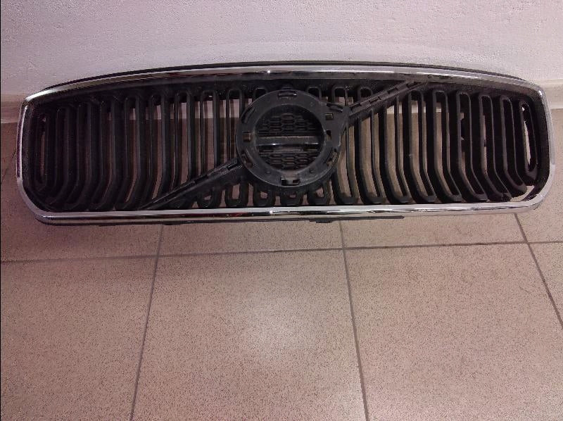 Kühlergrill Volvo XC40 I FRONTGRILL 83145734 Kühlergitter