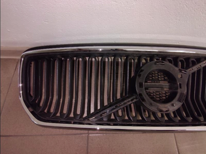 Kühlergrill Volvo XC40 I FRONTGRILL 83145734 Kühlergitter