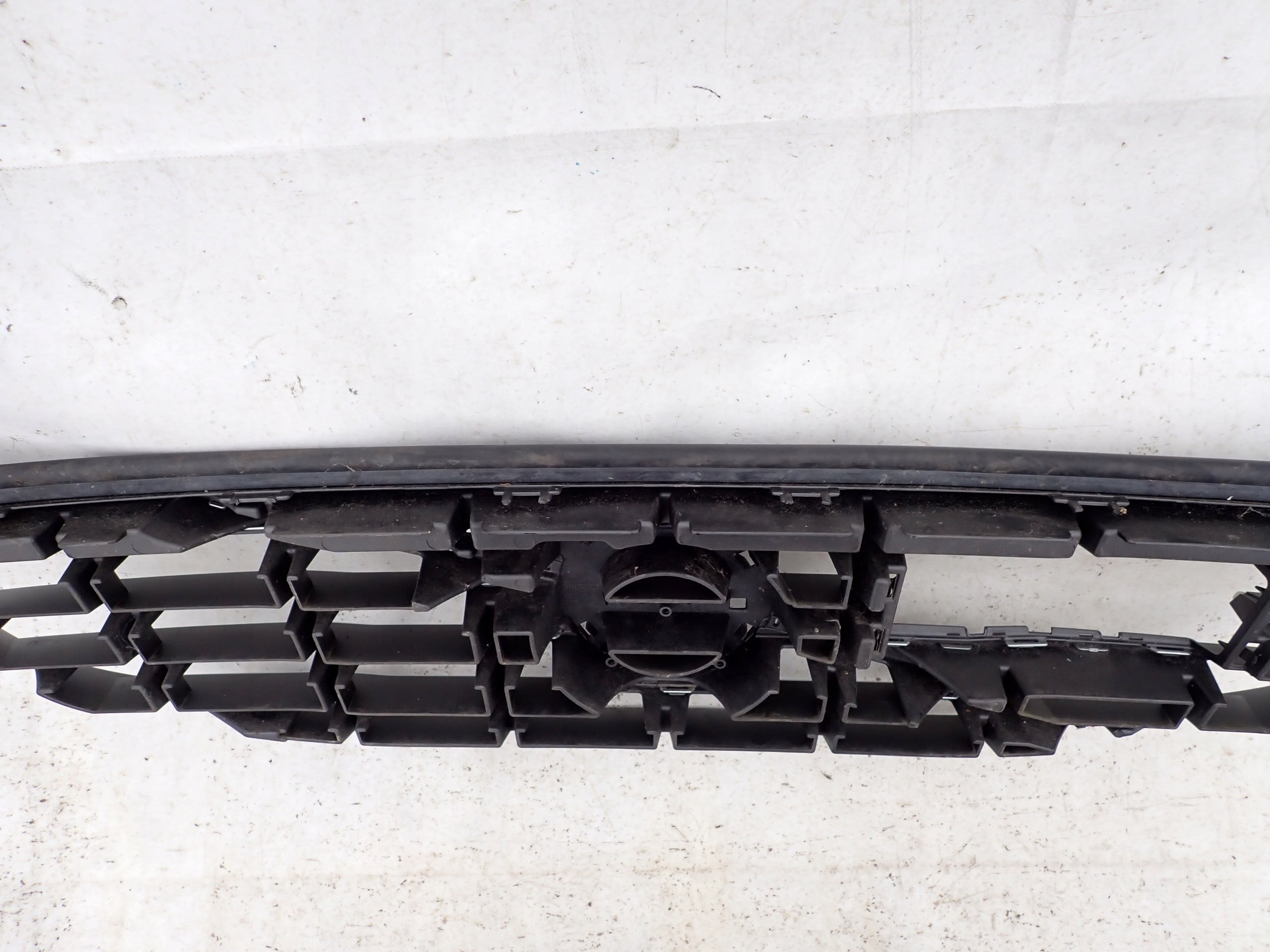 Kühlergrill Volvo XC60 FRONTGRILL 31333833 Kühlergitter