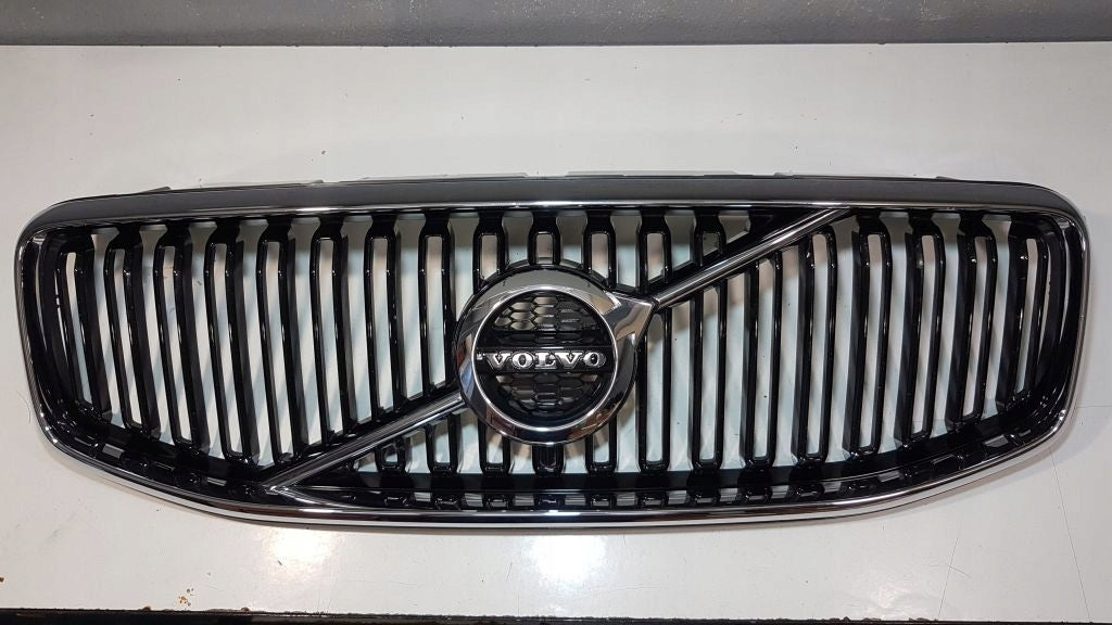 Kühlergrill Volvo XC60 II 2 FRONTGRILL 73147949 Kühlergitter