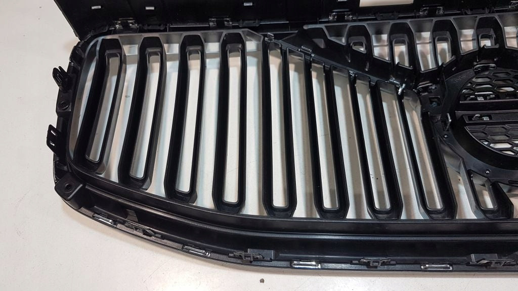 Kühlergrill Volvo XC60 II 2 FRONTGRILL 73147949 Kühlergitter