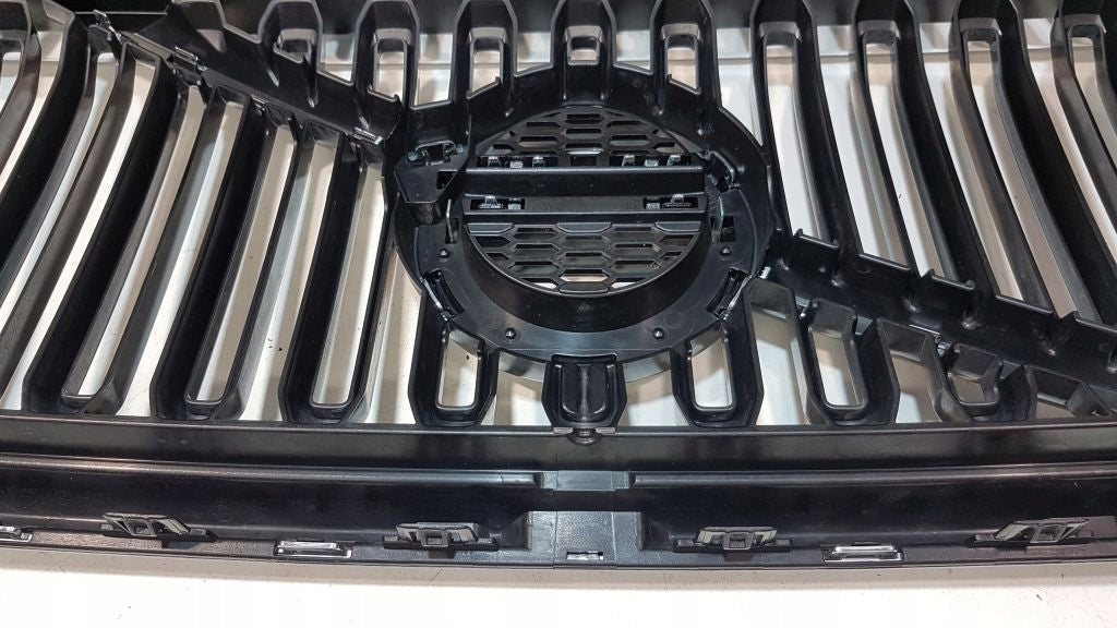 Kühlergrill Volvo XC60 II 2 FRONTGRILL 73147949 Kühlergitter