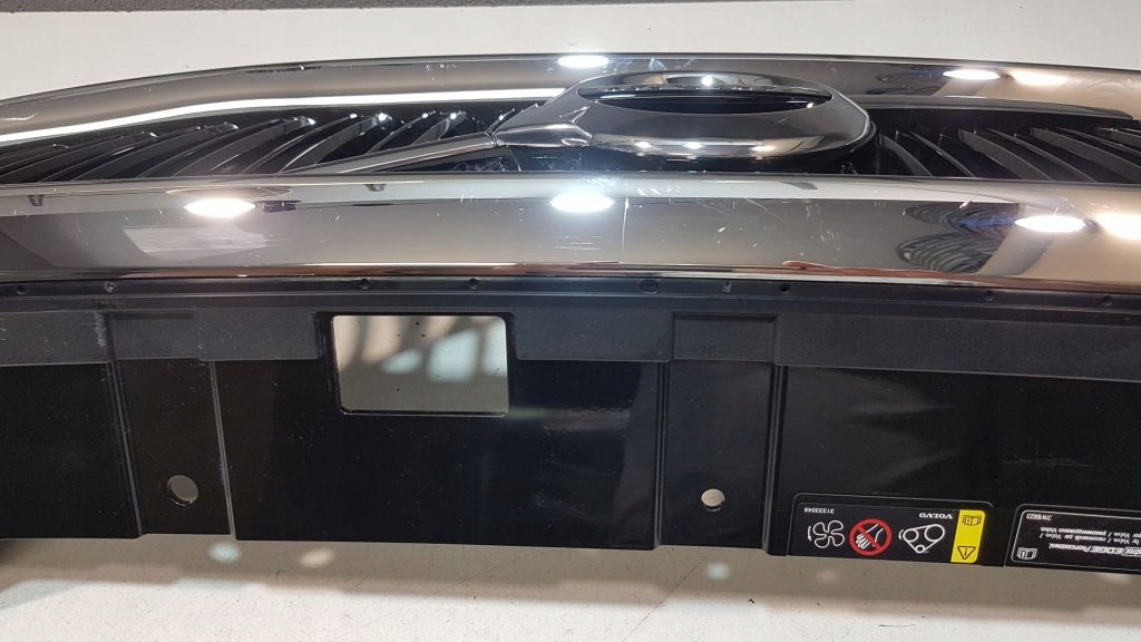 Kühlergrill Volvo XC60 II 2 FRONTGRILL 73147949 Kühlergitter