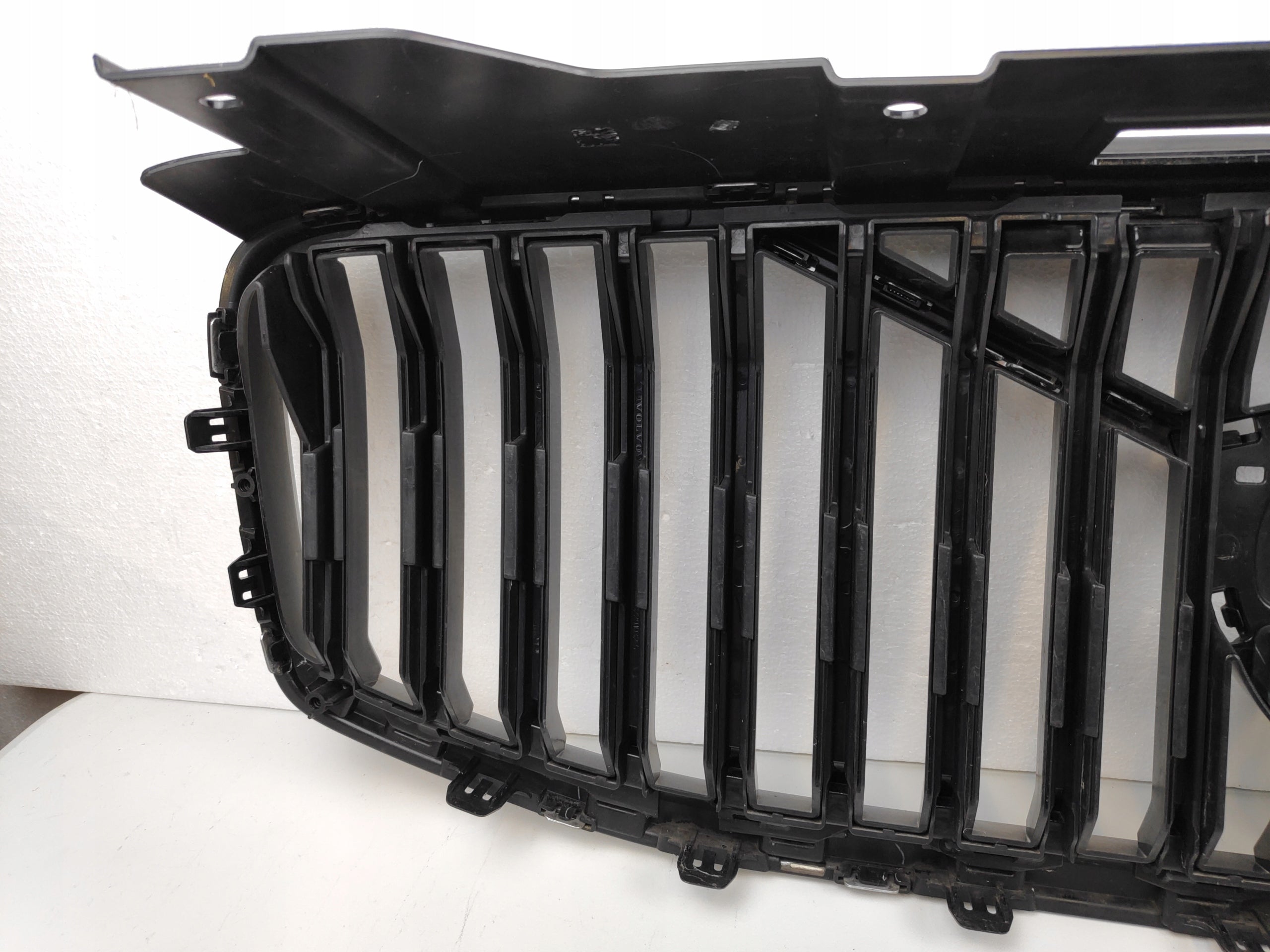 Kühlergrill Volvo XC60 II FRONTGRILL 32234987 Kühlergitter