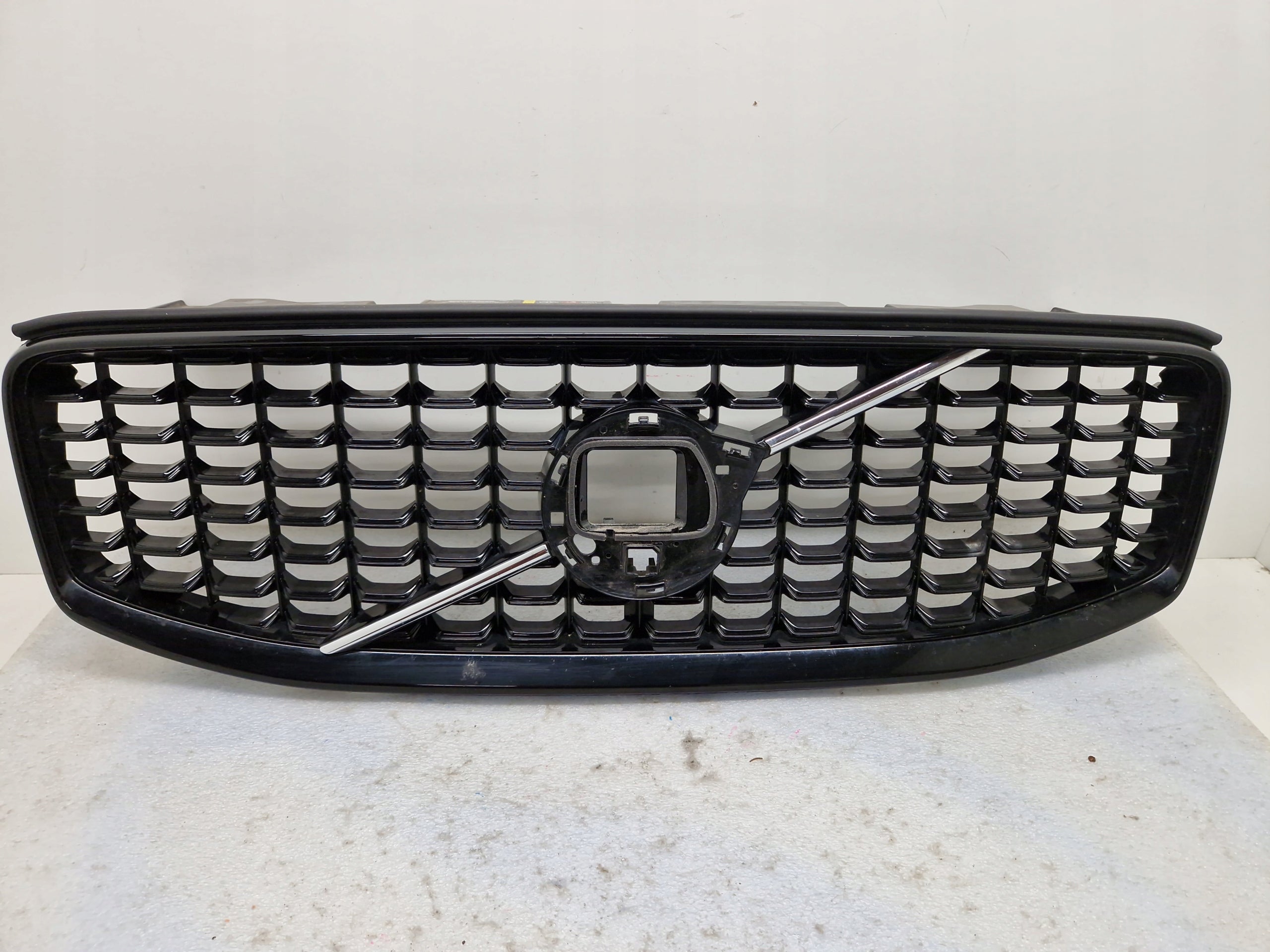  Kühlergrill Volvo XC60 II FRONTGRILL 32291026 Kühlergitter product image