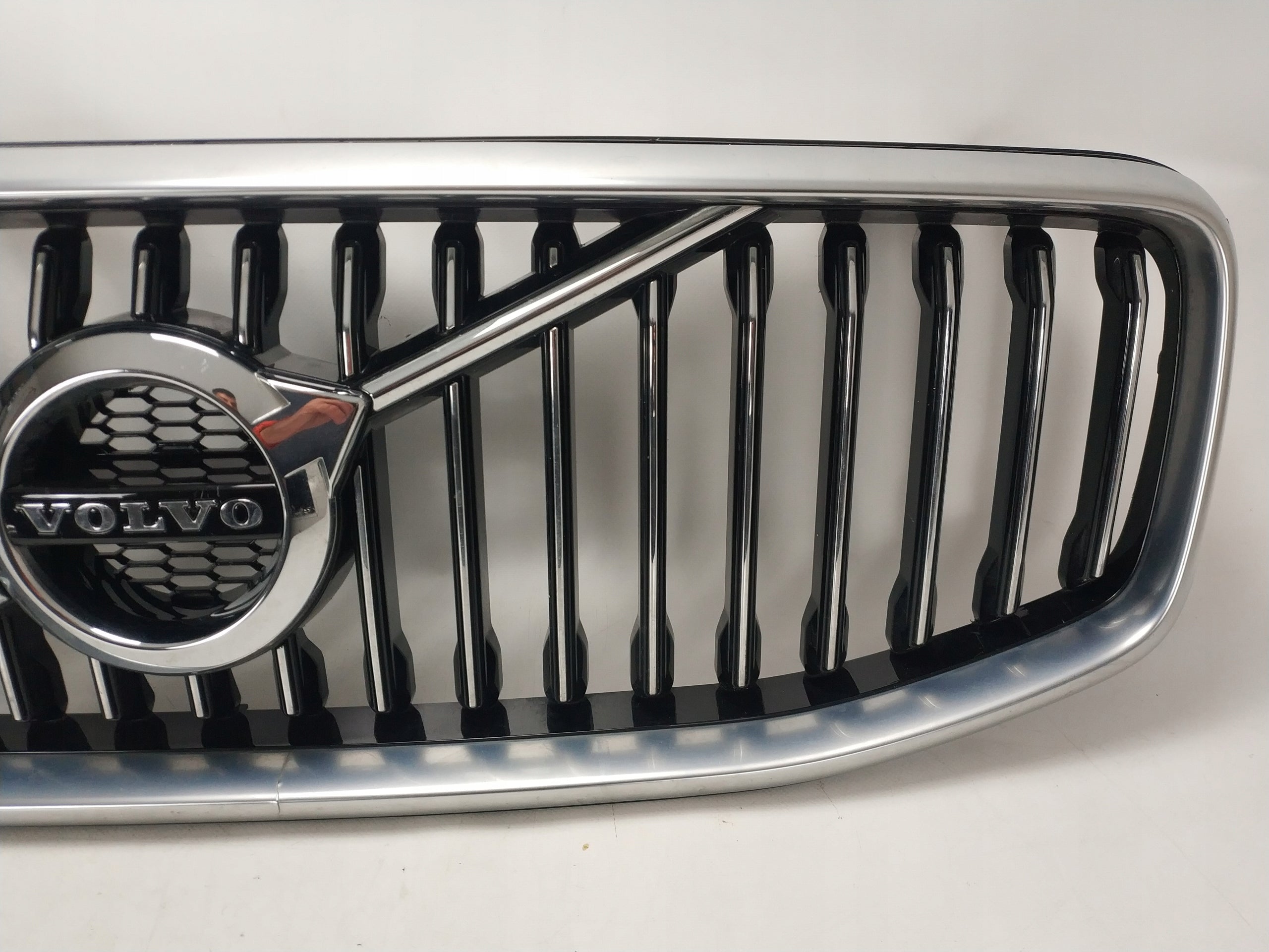 Kühlergrill Volvo XC60 II 2 FRONTGRILL 31425535 Kühlergitter