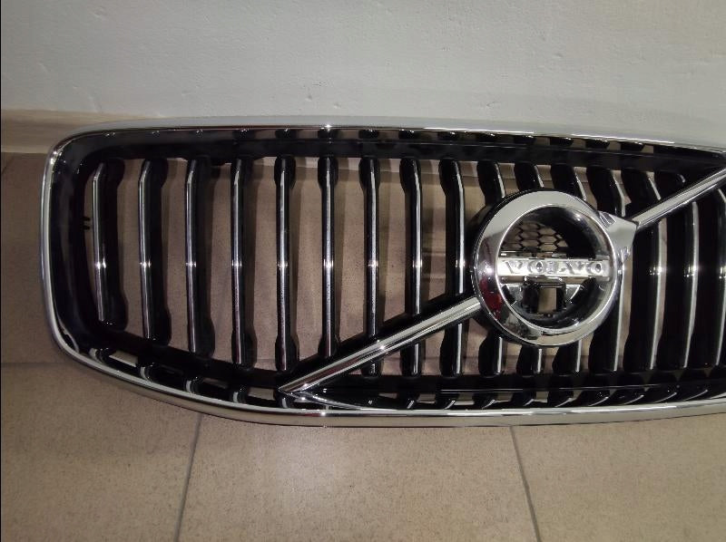 Kühlergrill Volvo XC60 II FRONTGRILL 31457465 Kühlergitter