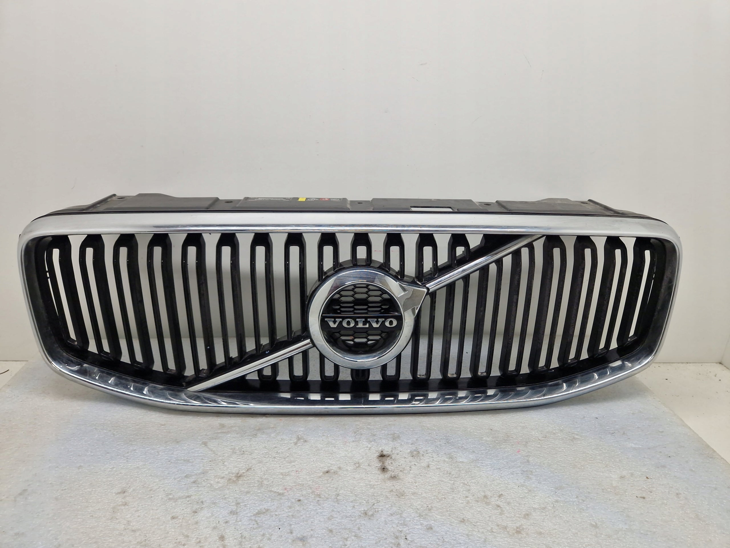  Kühlergrill Volvo XC60 II 2 FRONTGRILL 31479494 Kühlergitter product image