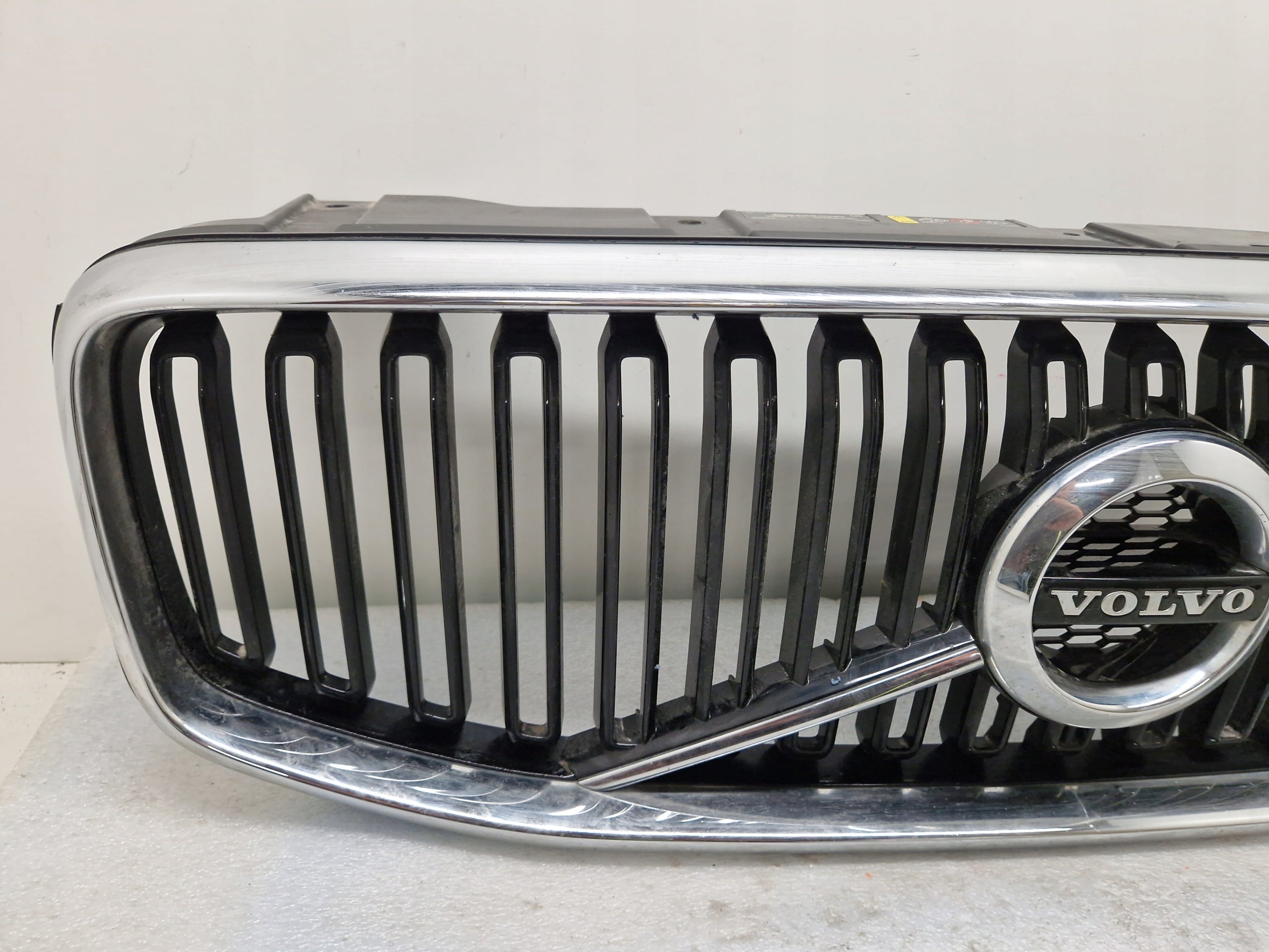 Kühlergrill Volvo XC60 II 2 FRONTGRILL 31479494 Kühlergitter