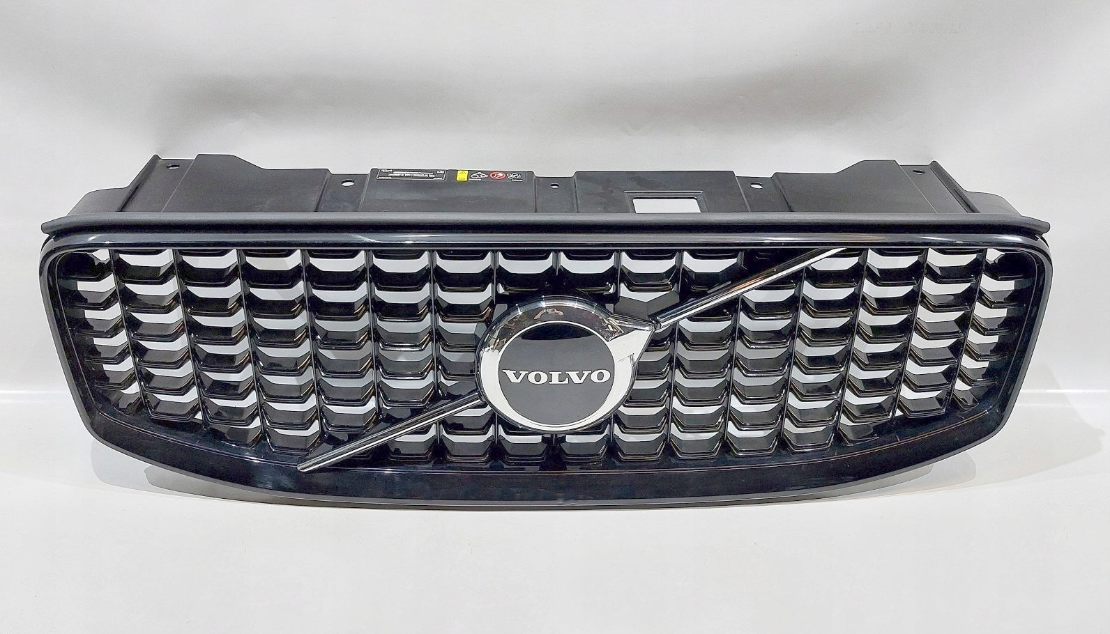 Kühlergrill Volvo XC60 II FRONTGRILL 78133213 Kühlergitter