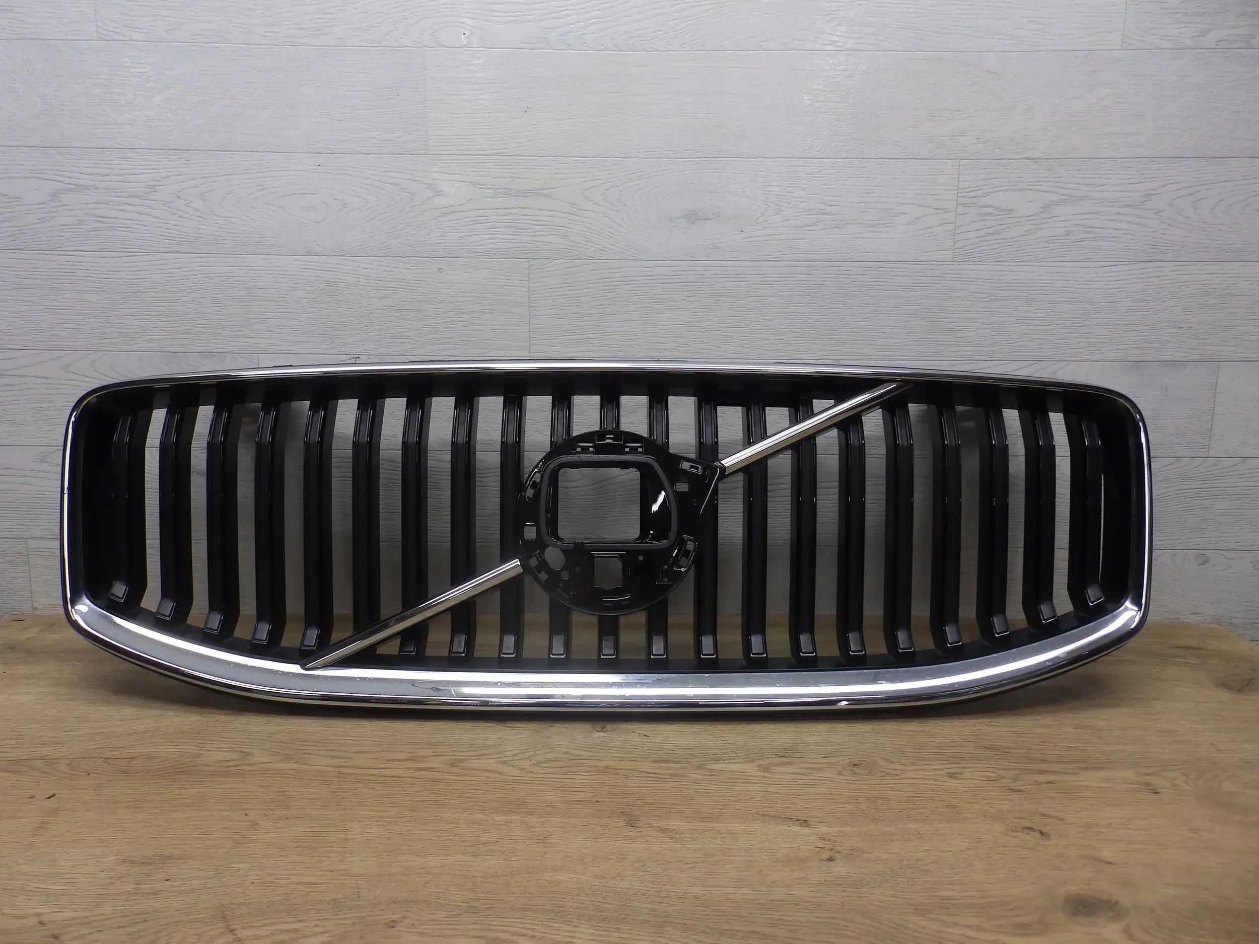 Kühlergrill Volvo XC60 II FRONTGRILL 32291019 Kühlergitter