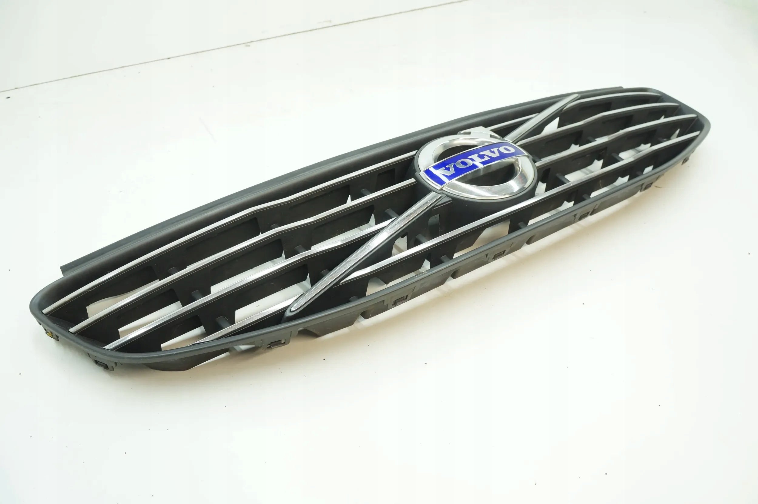  Kühlergrill Volvo XC60 I 1 FRONTGRILL Kühlergitter product image