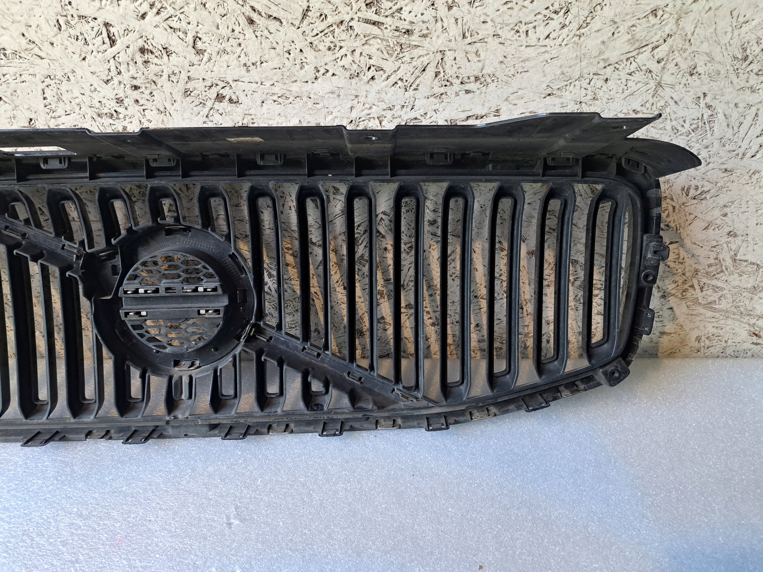 Kühlergrill Volvo XC60 II FRONTGRILL 31479494 Kühlergitter