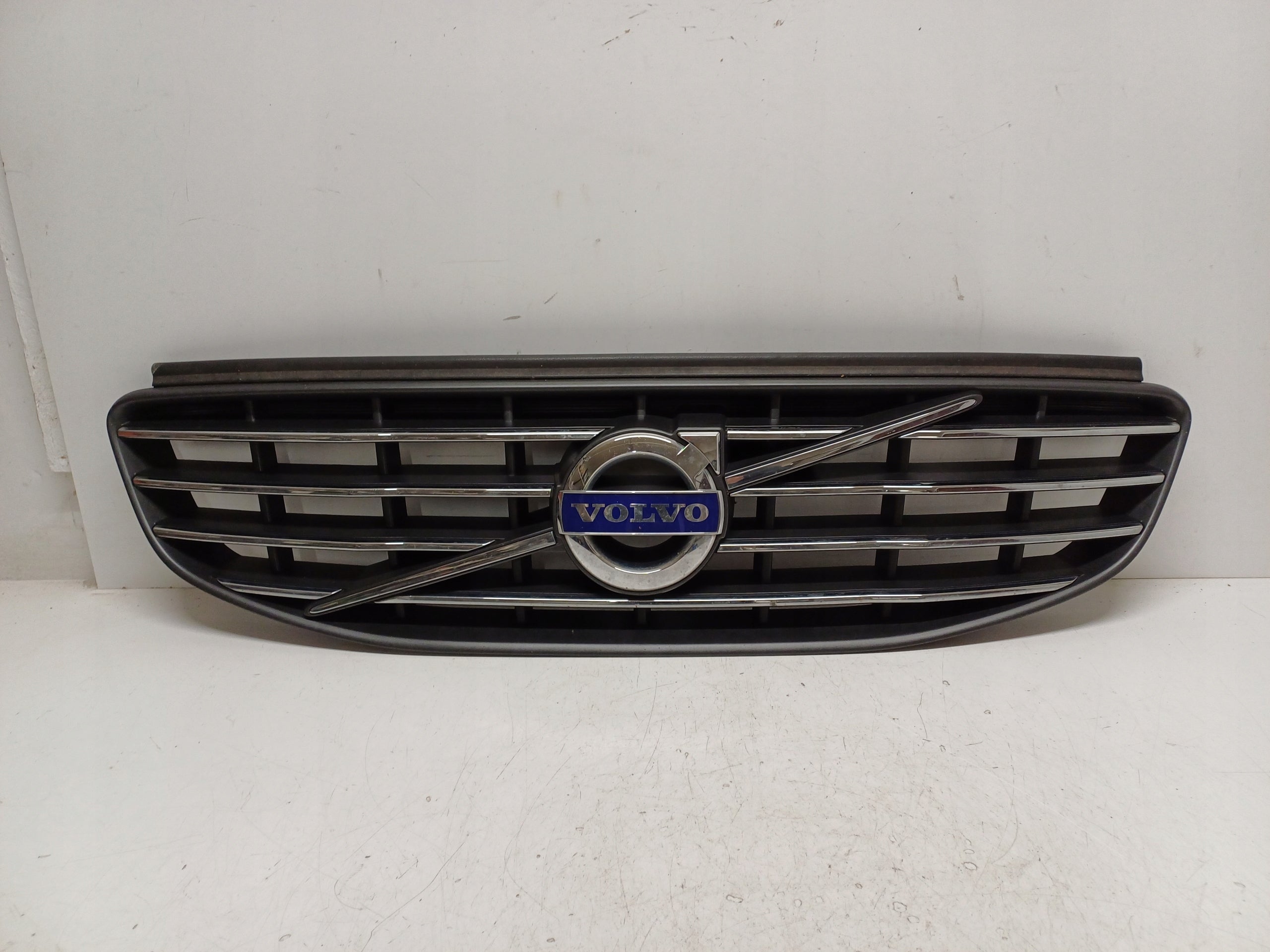  Kühlergrill Volvo XC60 1 I FRONTGRILL 31333832 Kühlergitter product image