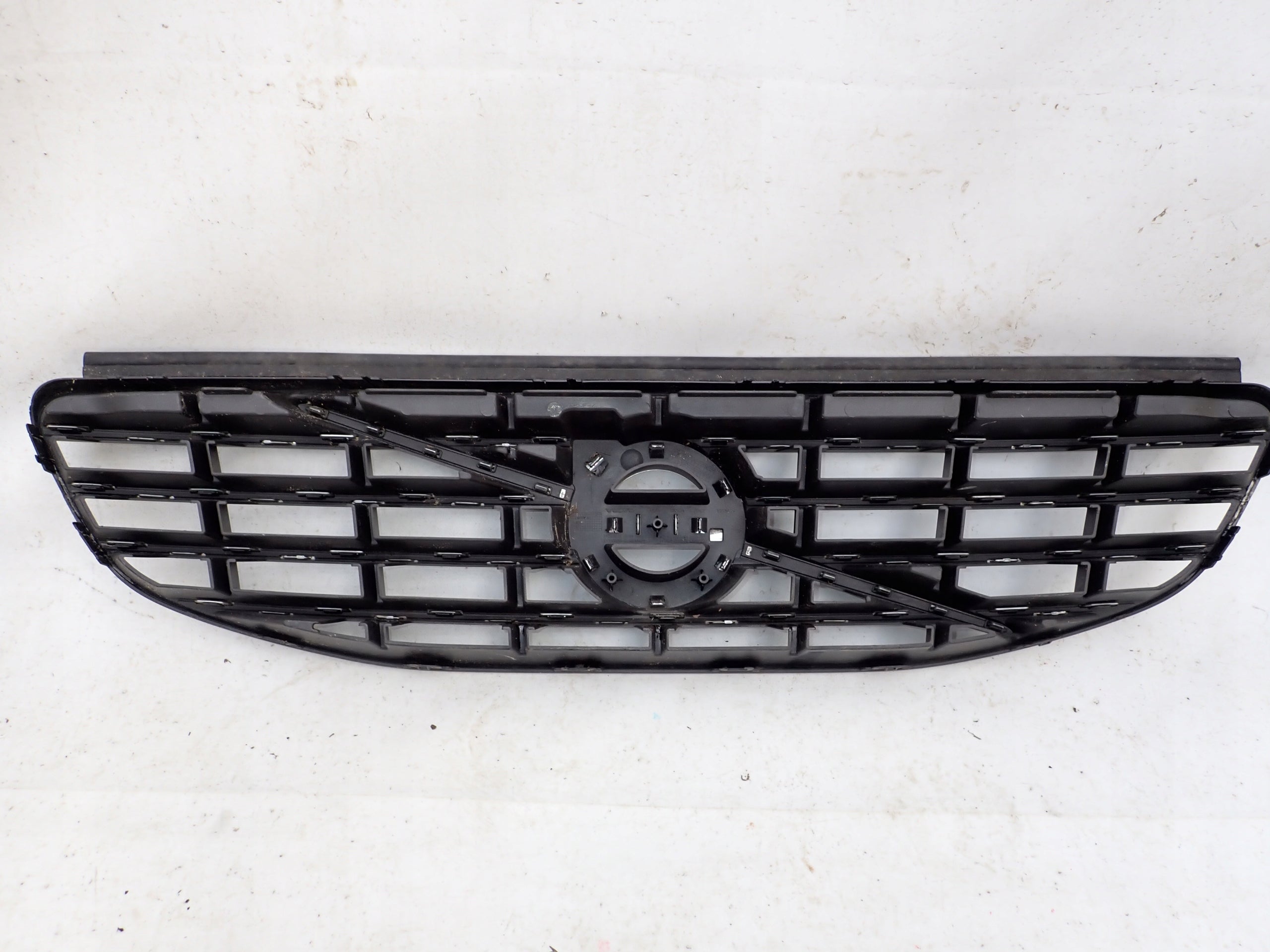 Kühlergrill Volvo XC60 I 1 FRONTGRILL 31333836 Kühlergitter