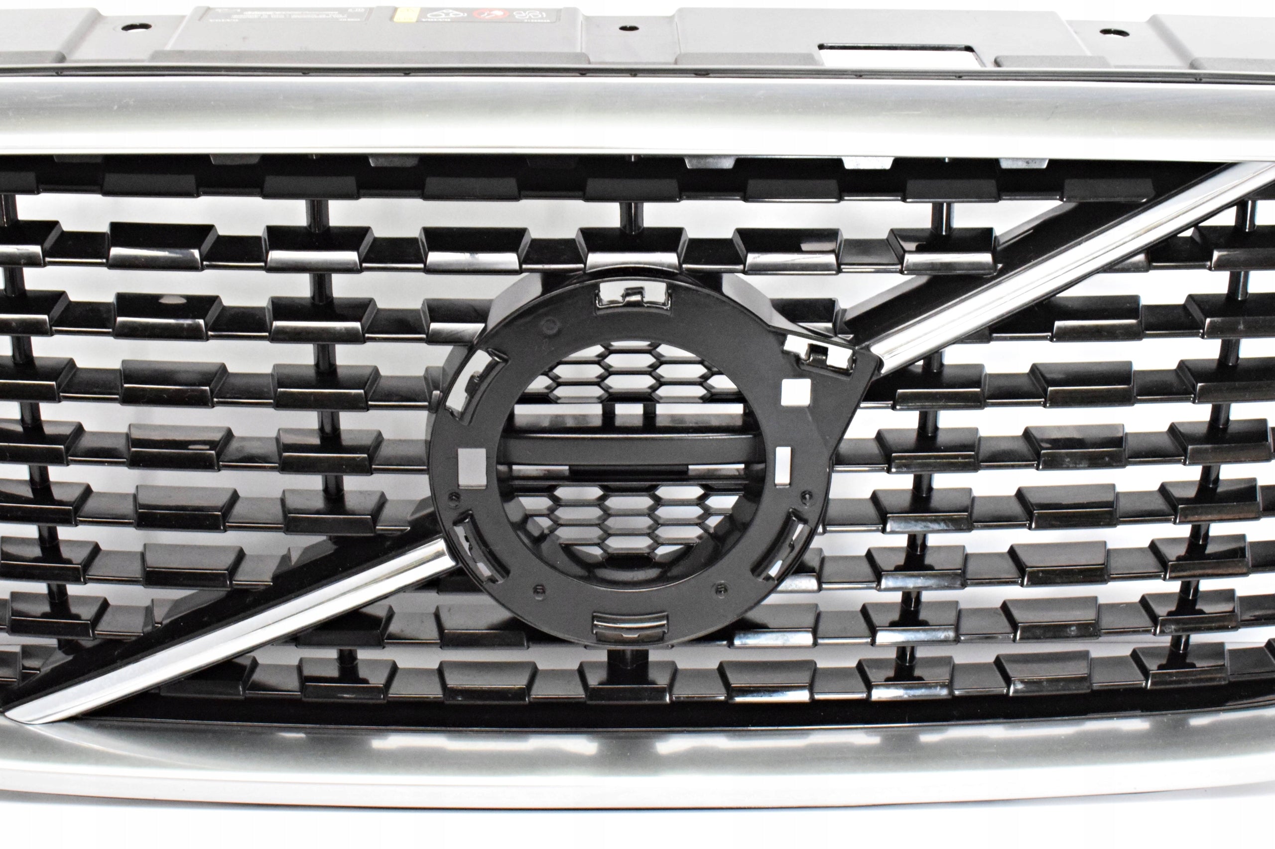 Kühlergrill Volvo XC60 2 FRONTGRILL Kühlergitter