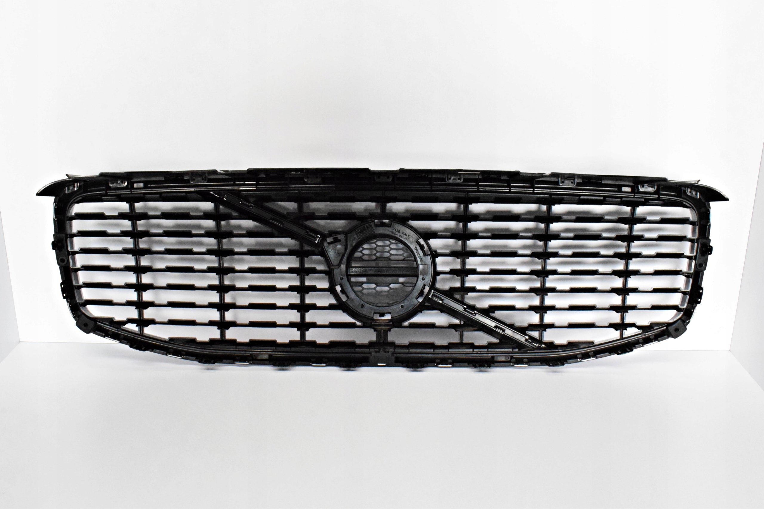 Kühlergrill Volvo XC60 2 FRONTGRILL Kühlergitter