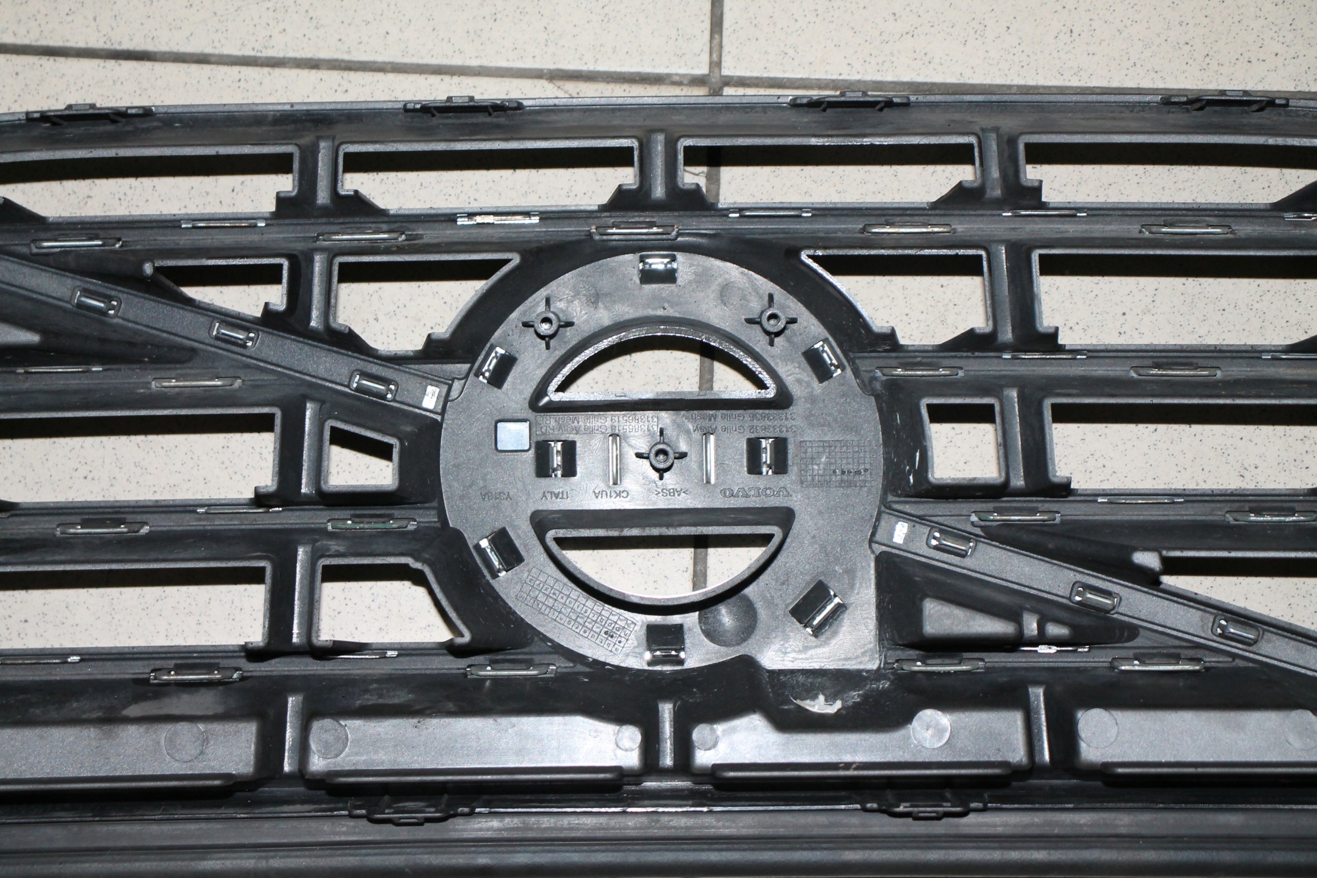 Kühlergrill Volvo XC60 FRONTGRILL Kühlergitter