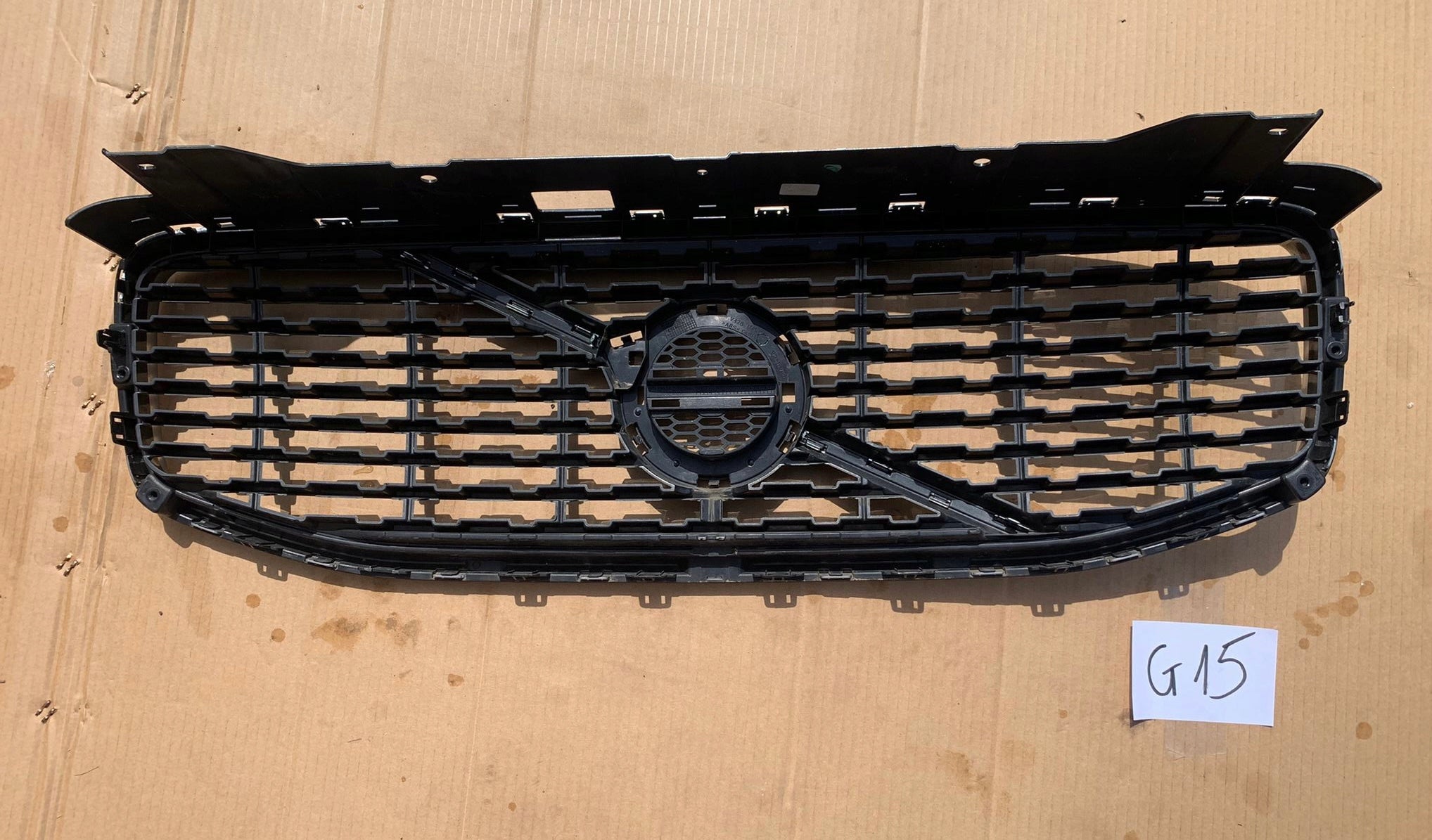 Kühlergrill Volvo XC60 II FRONTGRILL Kühlergitter