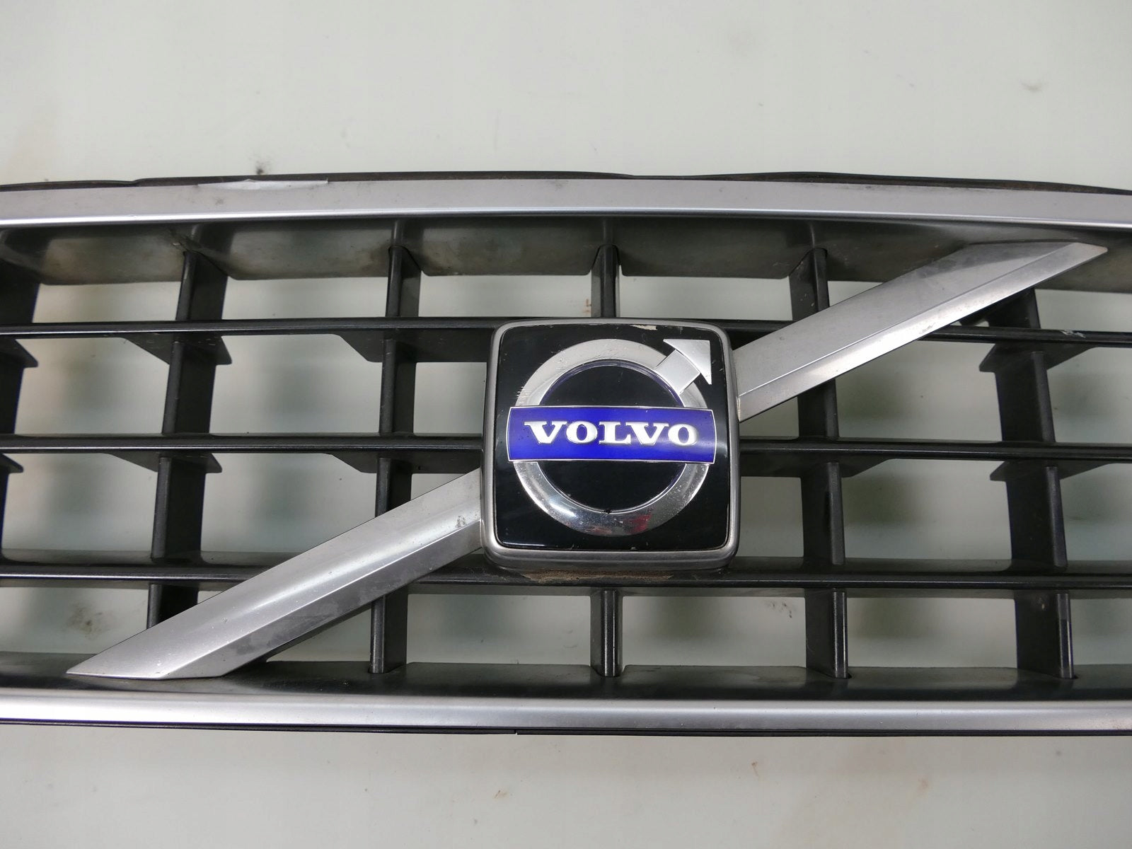 Kühlergrill Volvo XC90 I FRONTGRILL 30678983 Kühlergitter