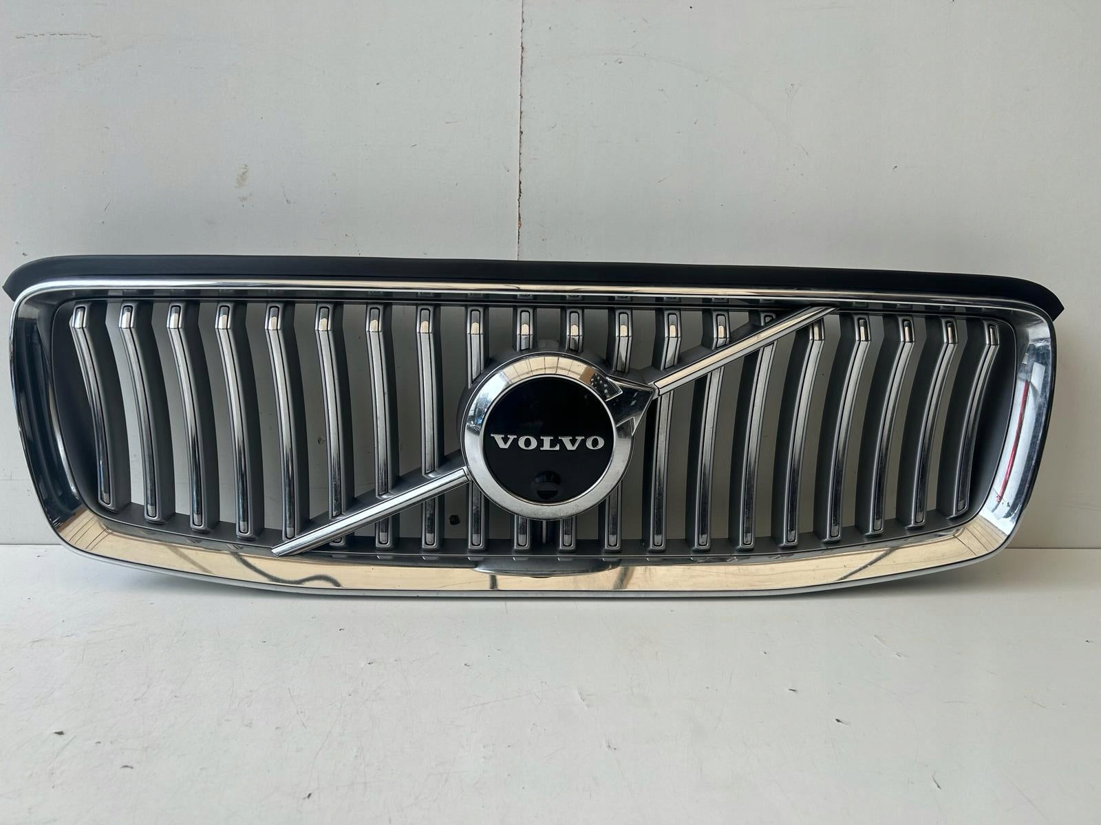 Kühlergrill Volvo XC90 I FRONTGRILL 31698722 Kühlergitter