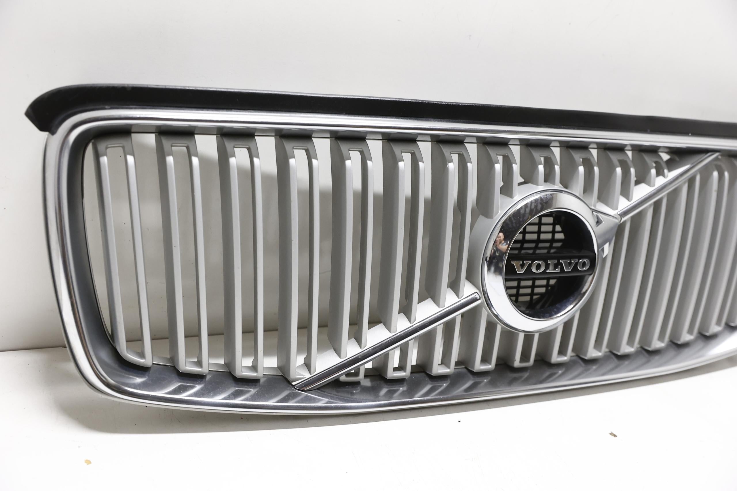 Kühlergrill Volvo XC90 I FRONTGRILL 53141662 Kühlergitter