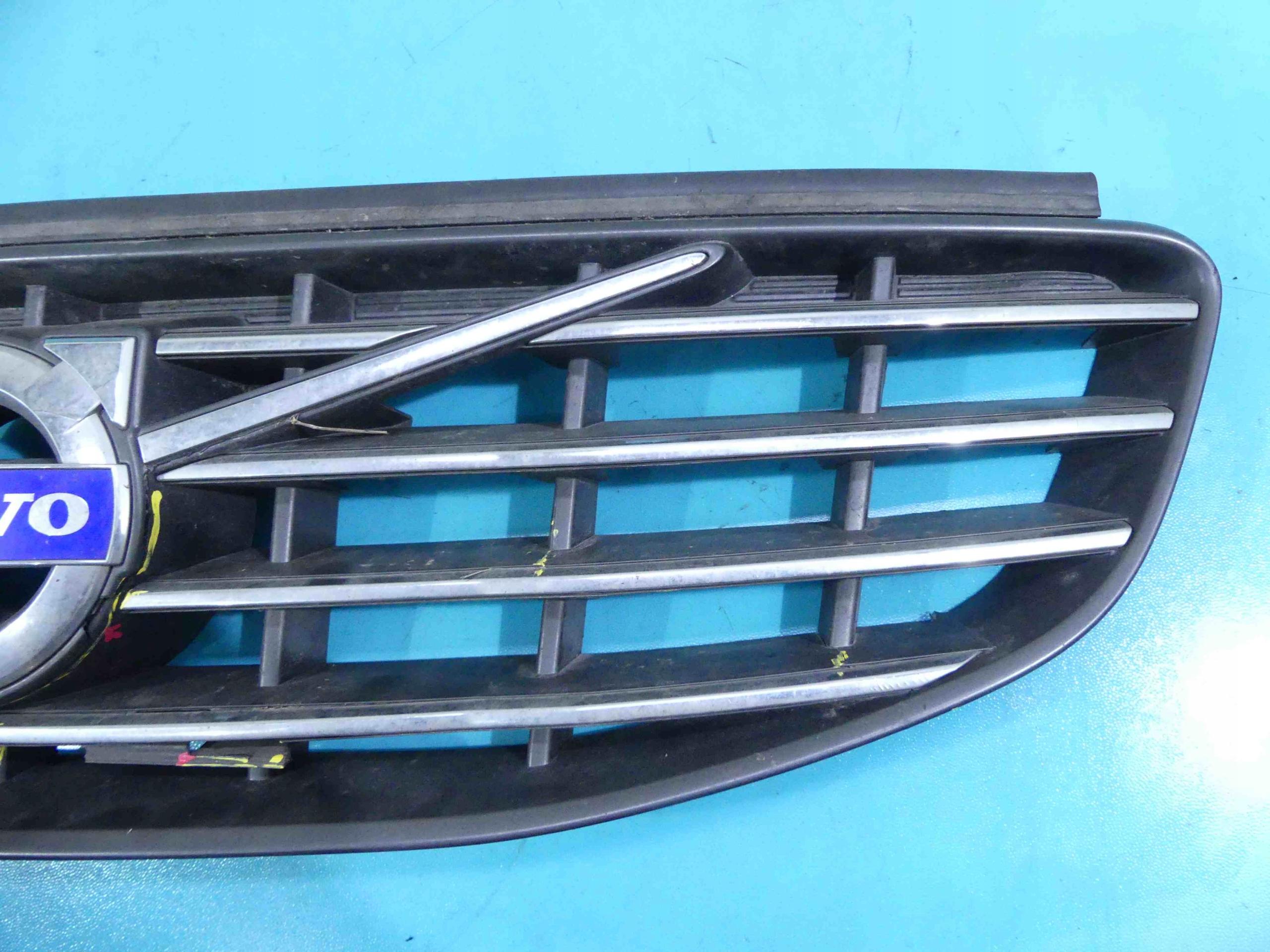 Kühlergrill Volvo XC60 I FRONTGRILL 65183138 Kühlergitter